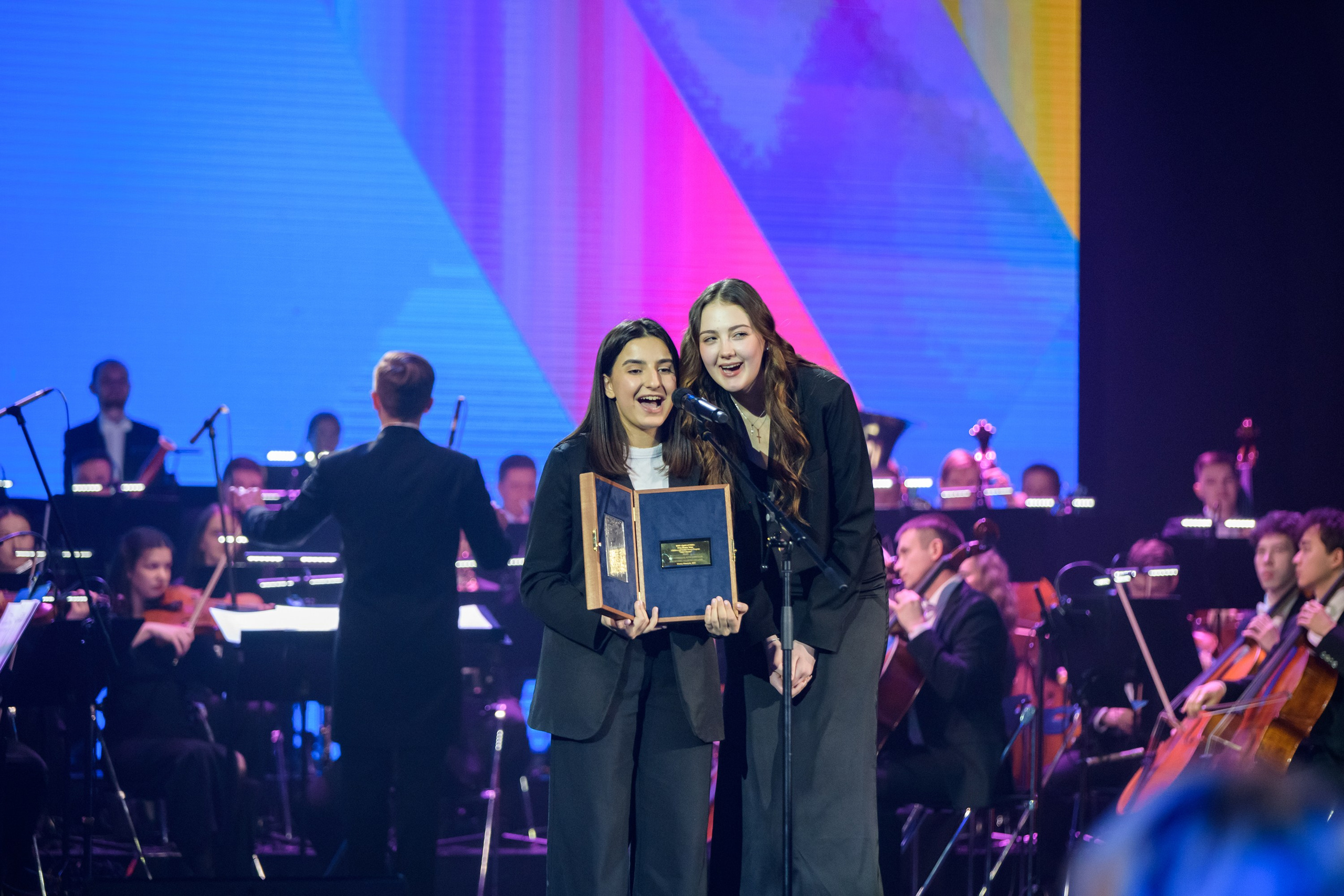 XXIII Международный фестиваль кинематографических дебютов «Дух огня». Фотограф в Ханты-Мансийске Евгений Жуланов