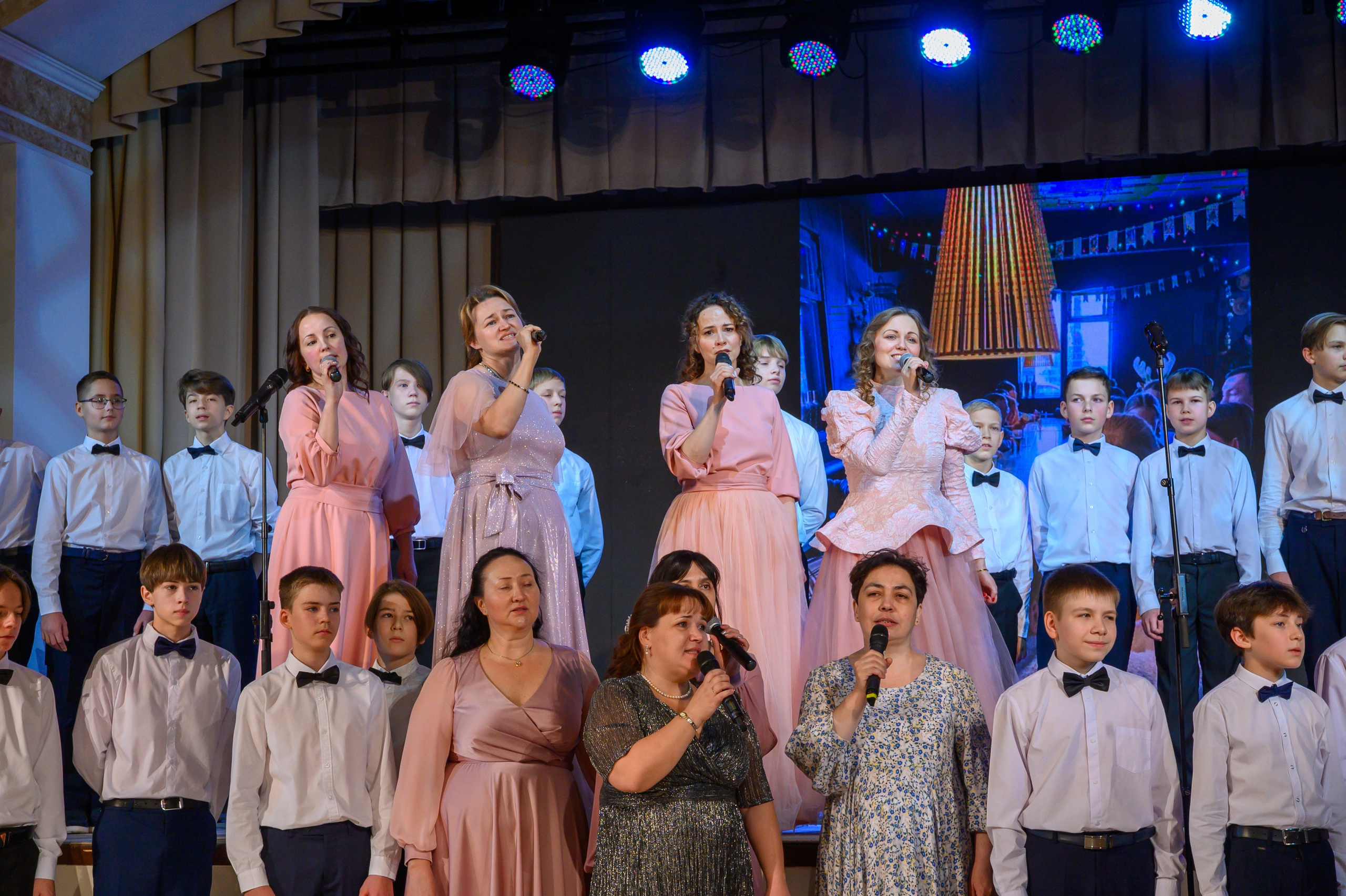 Бал ФМШ 7 класс. Фотограф новорожденных, семейный детский в Тюмени Татьяна Морозова