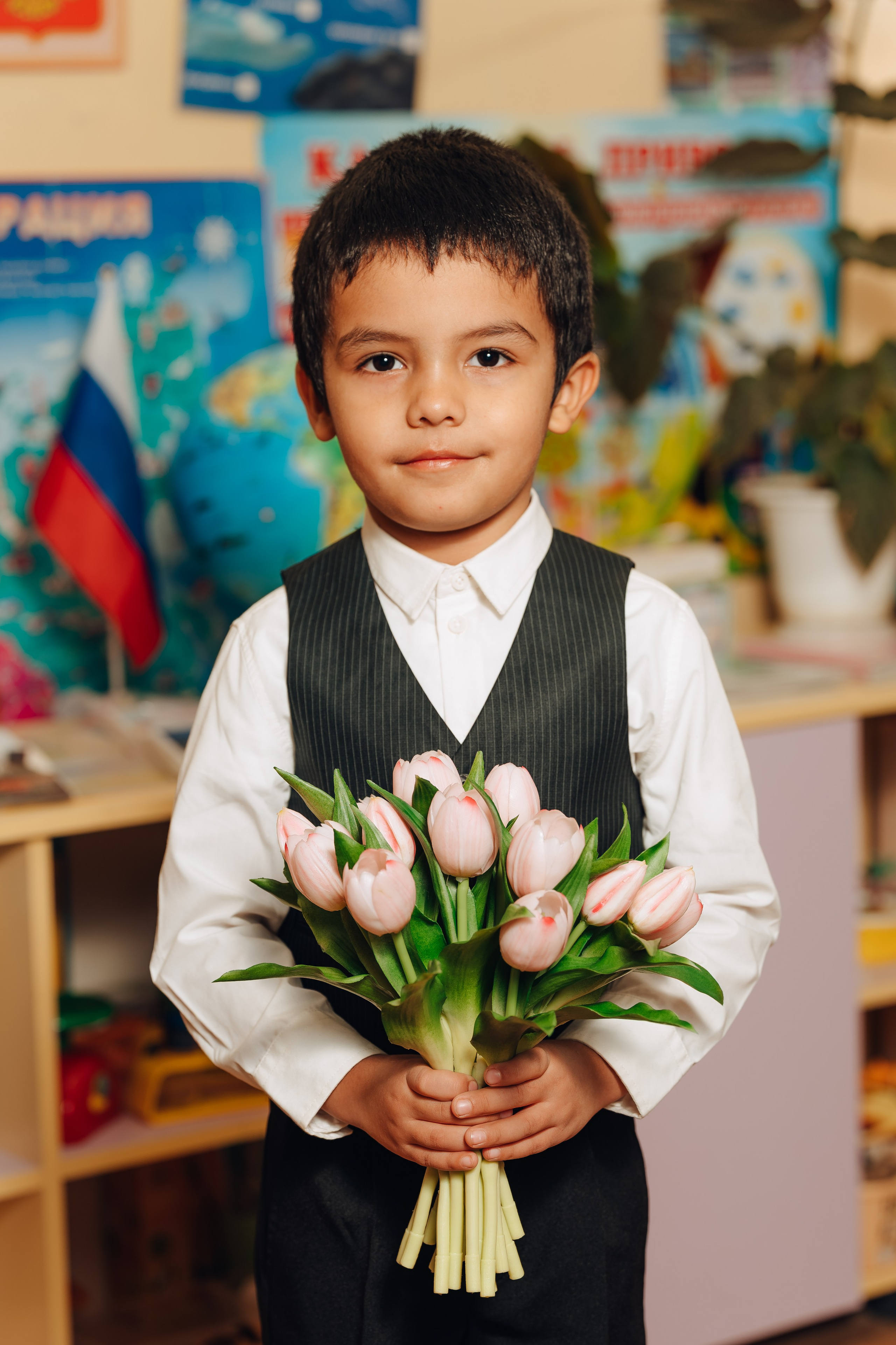 Портреты в интерьере группы. Детский и семейный фотограф Катерина Мишина