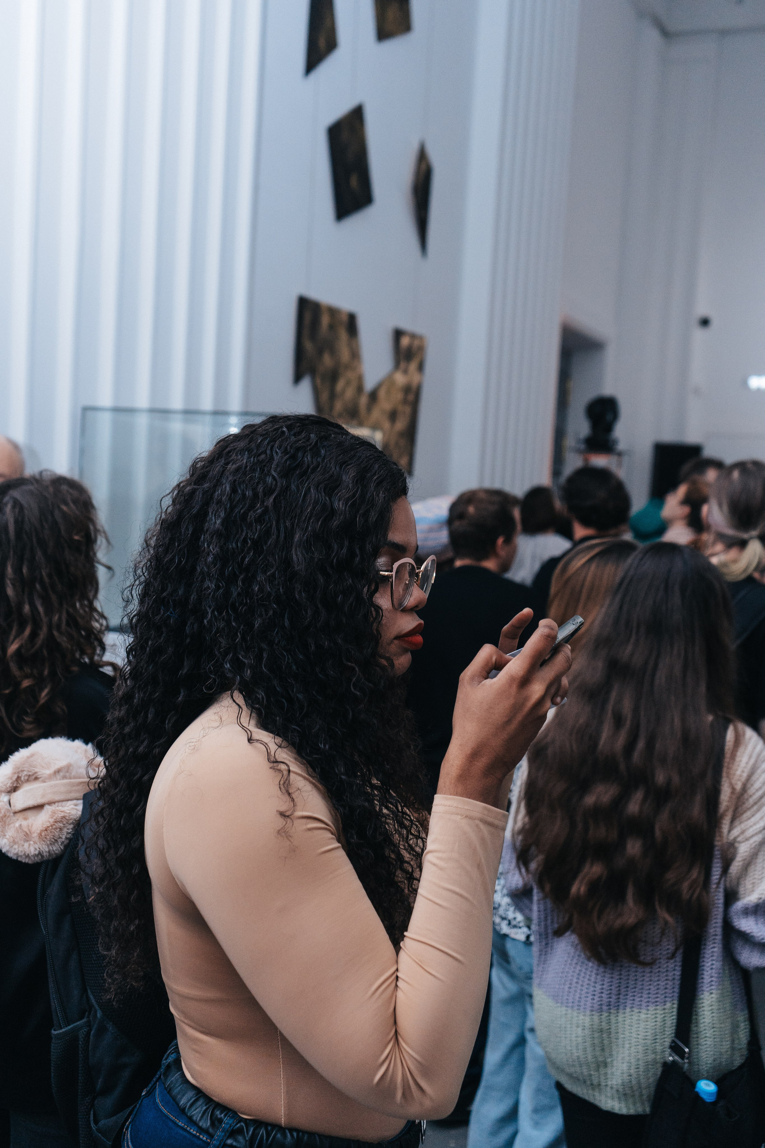 Выставка Юрия Литарова. Всё рождается. Всё продолжается. Портретный фотограф Нижний Новгород