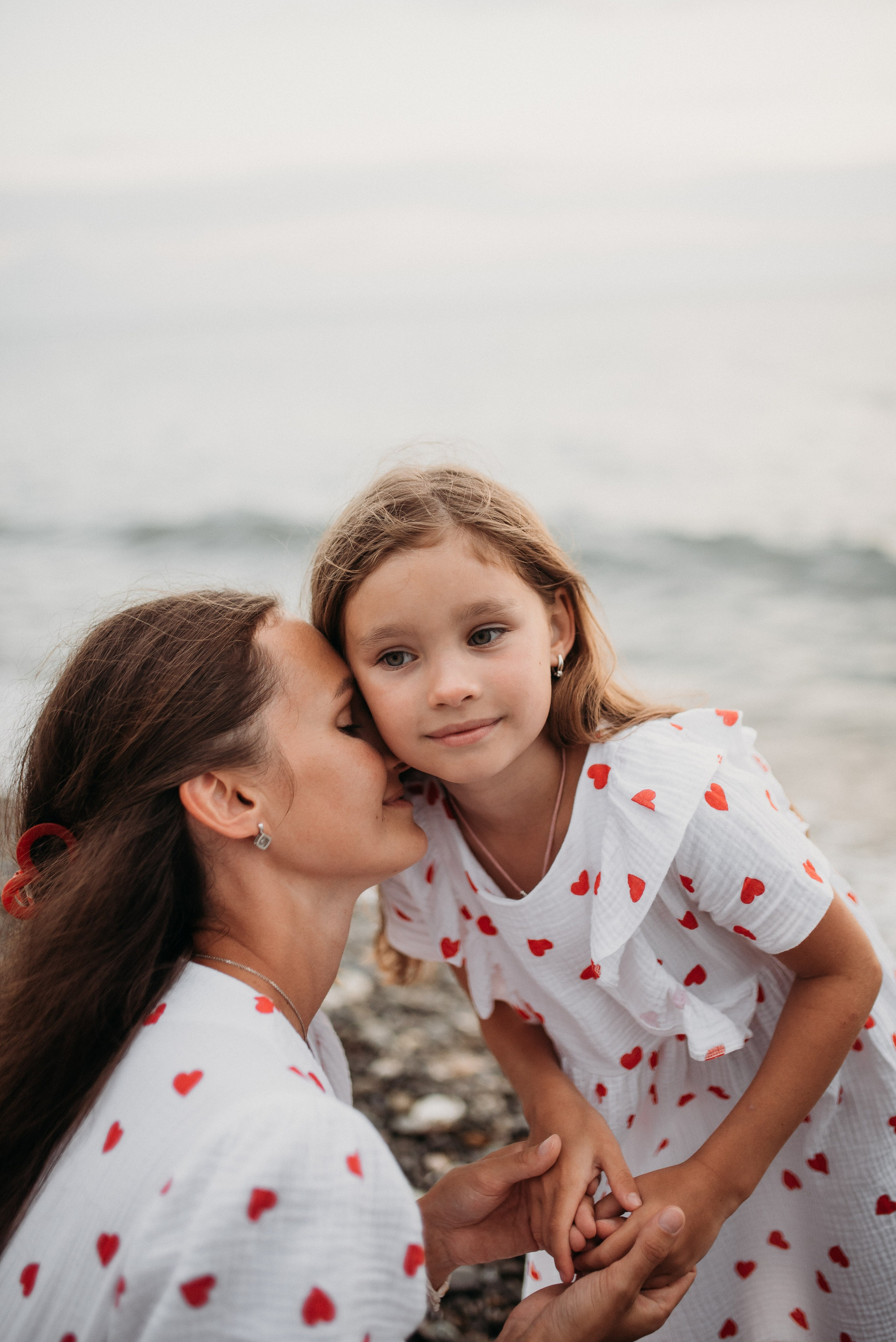 Семейная морская фотосессия на берегу Сочи. Фотограф в Сочи — Маргарита Поганова