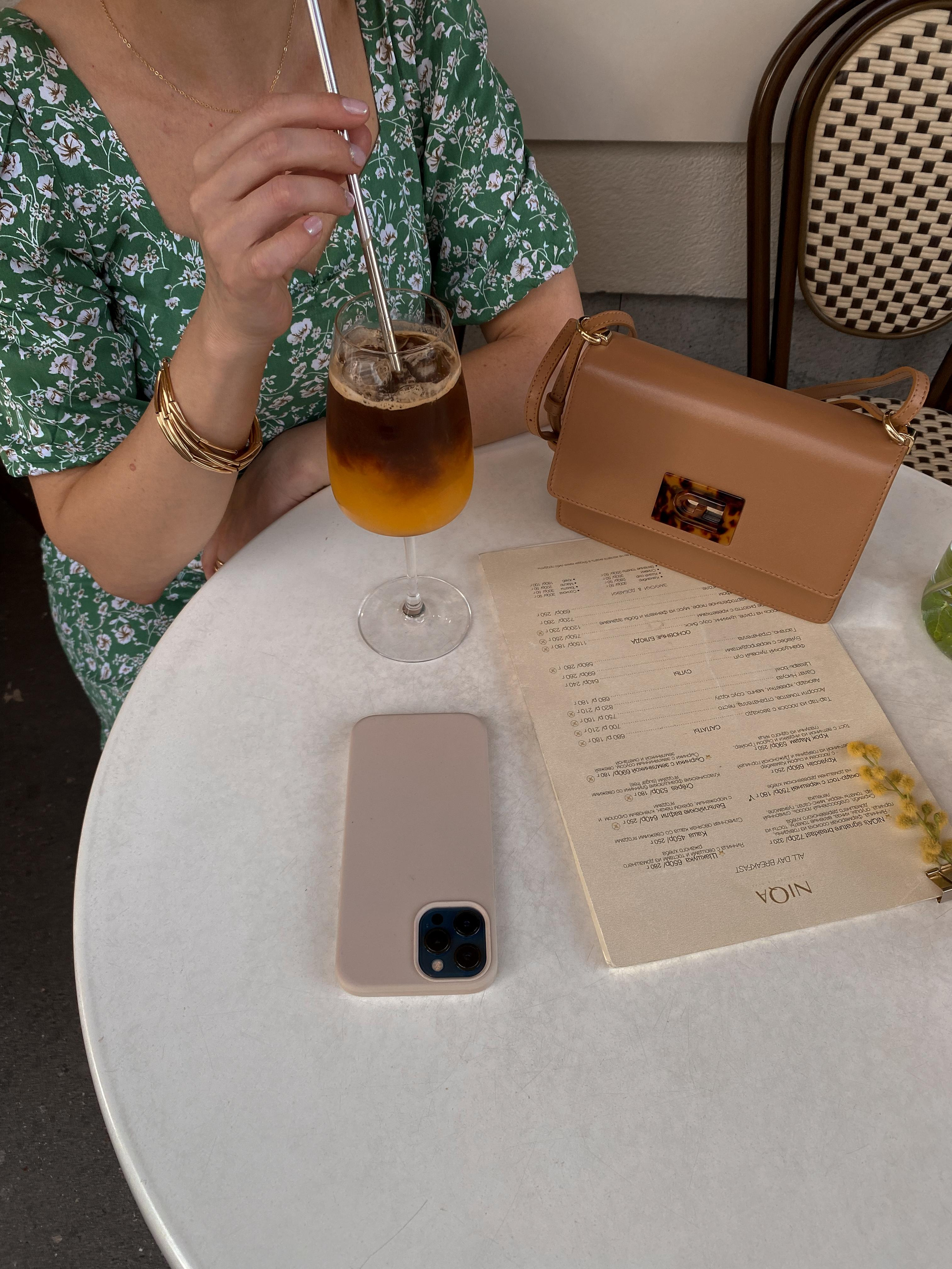 Уличные съёмки. Фотограф Анна Гаремина. Контент и индивидуальные съёмки