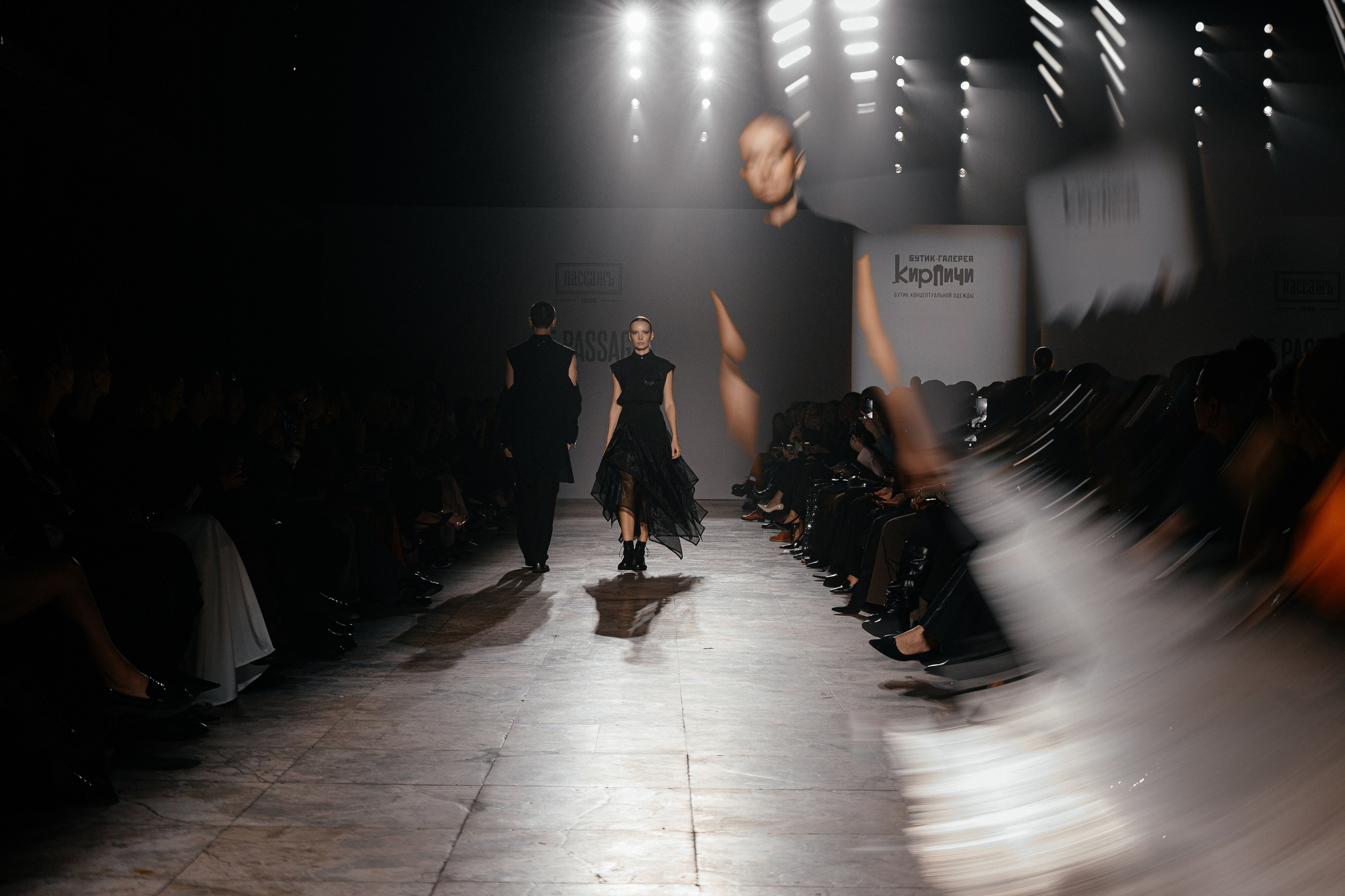 Показ Кирпичи. Коммерческий фотограф в Санкт-Петербурге Анна Кобзарь