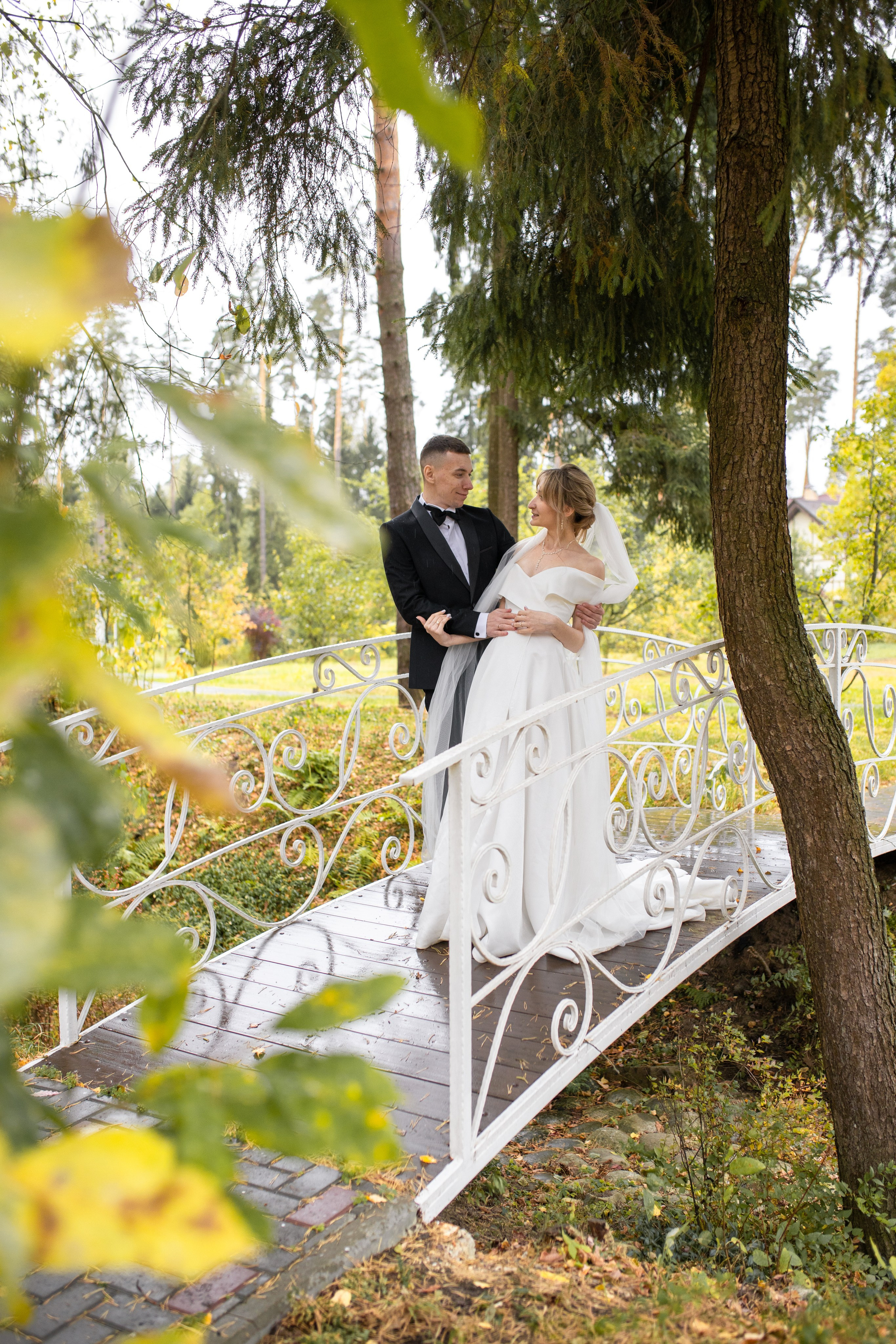 Свадебная фотосессия в отеле Ареал. Фотограф в Железнодорожном и Балашихе
