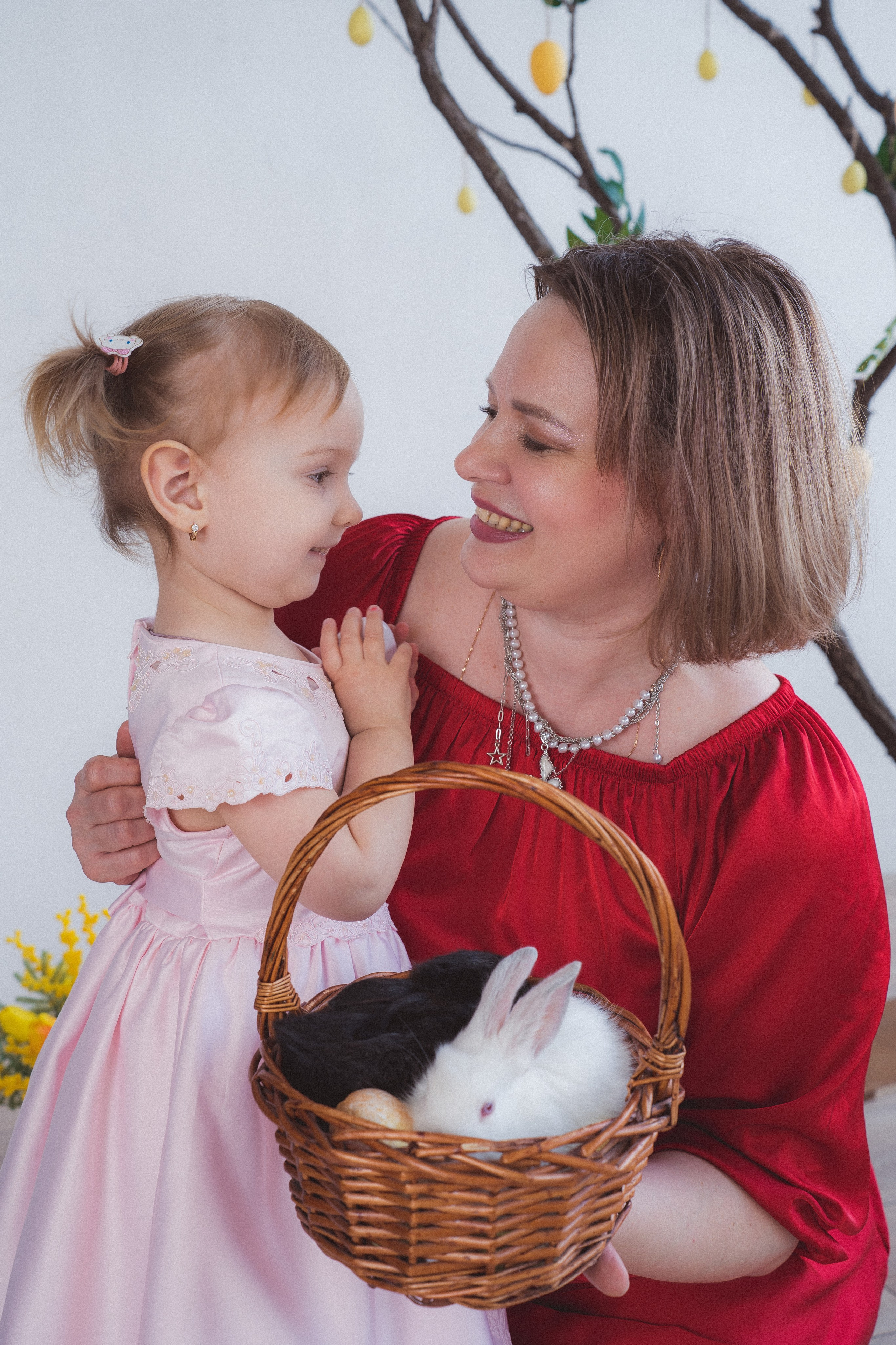 Пасхальный фотодень с цыплятами и кроликами. Фотограф Маргарита Слободянина в Хабаровске