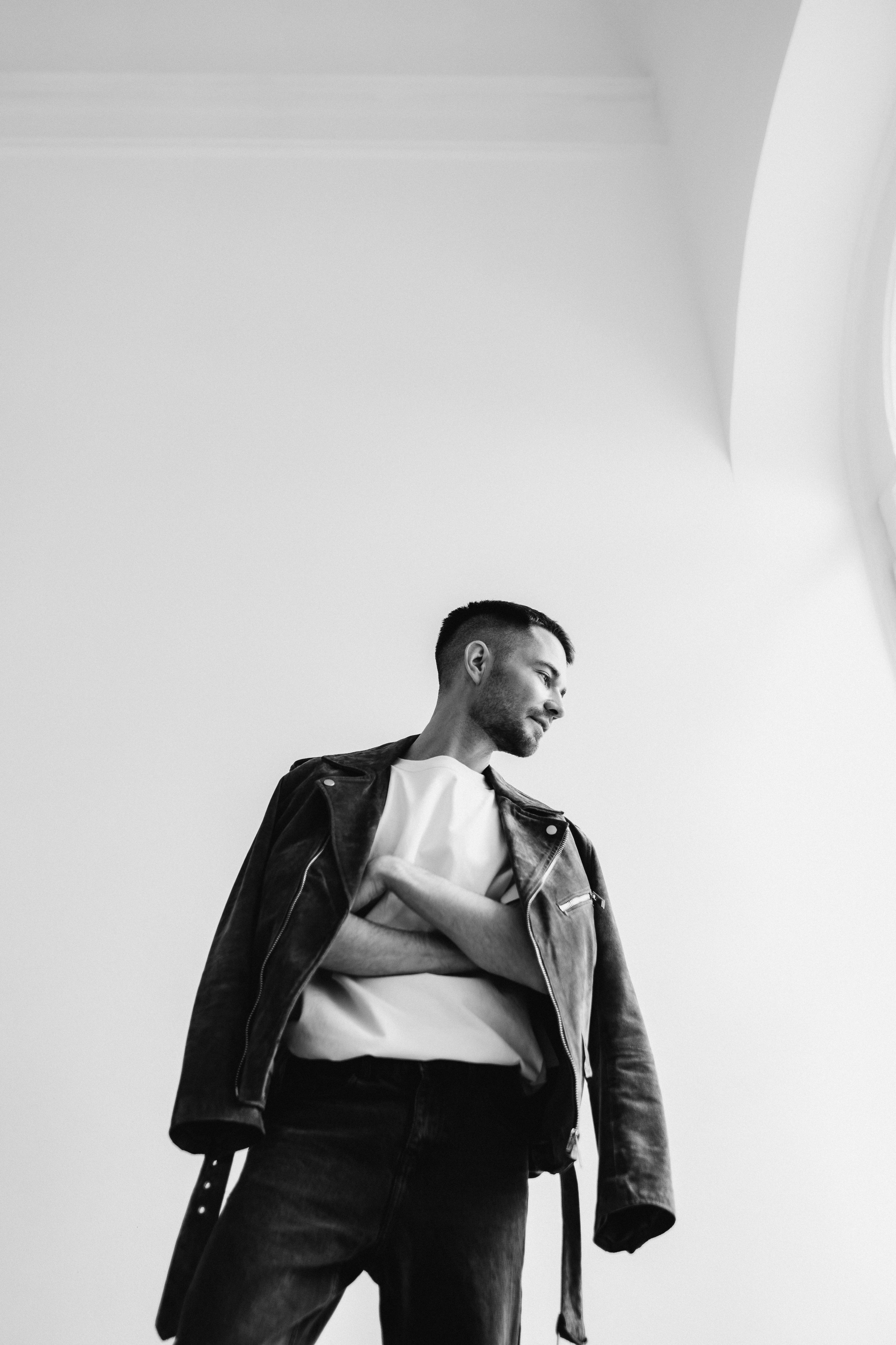 Антон студия Спб (мужская индивидуальная съемка). Фотограф ПИТЕР СПБ Надежда Баранова