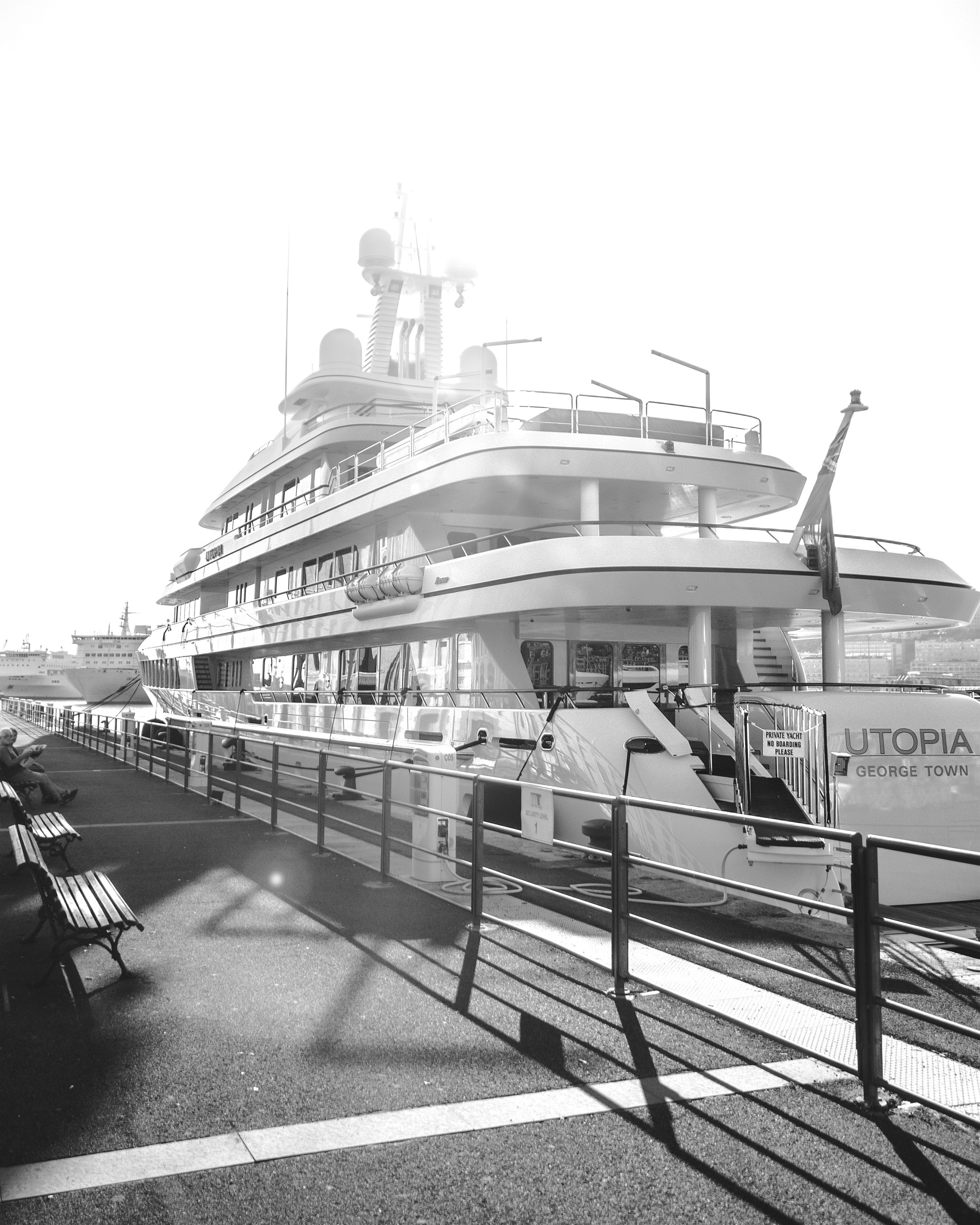 C i t i e s. Your photographer