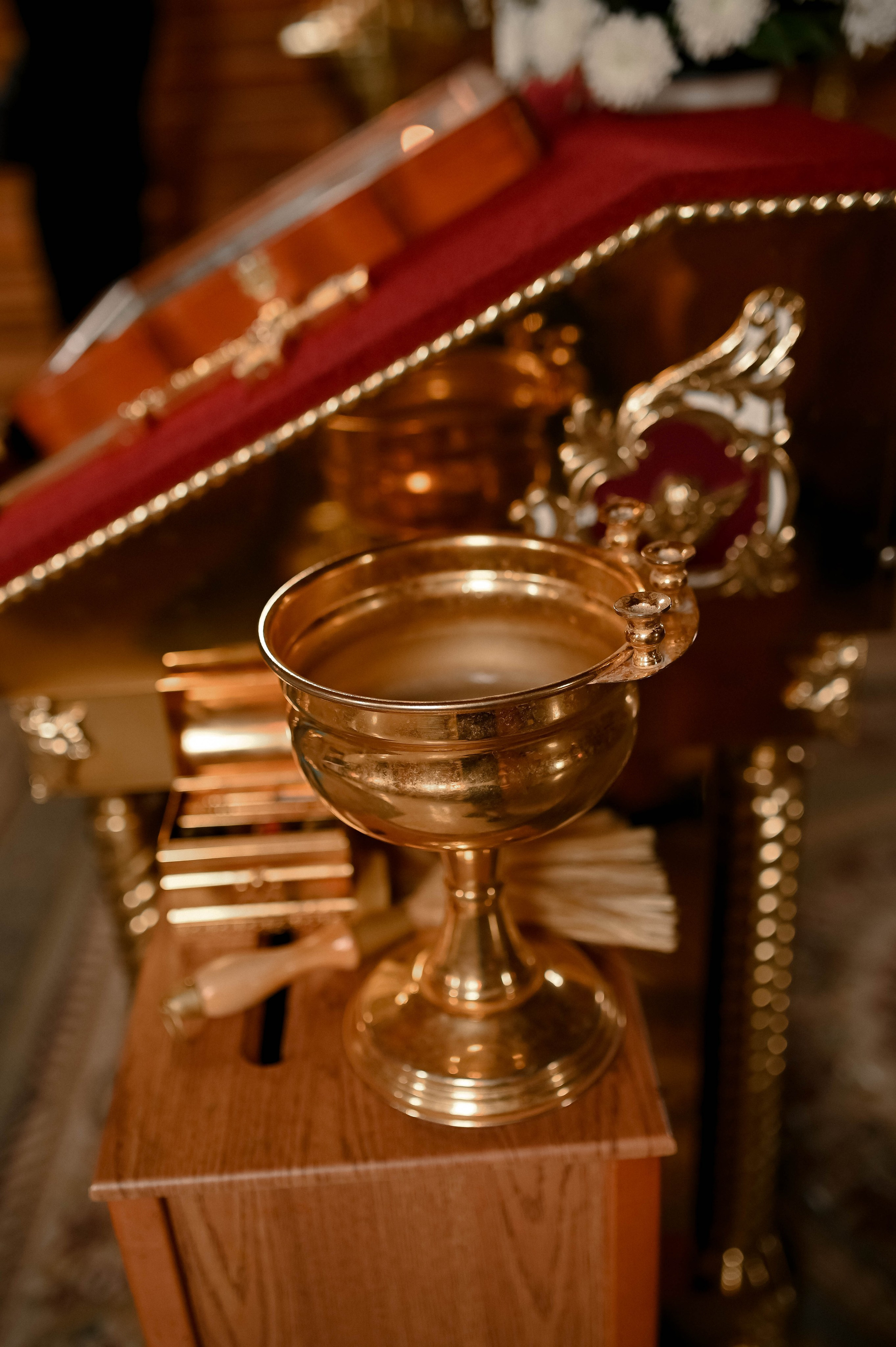 Таинство Крещение Василисы. Твой личный проводник к красивым фотографиям в Старом Осколе