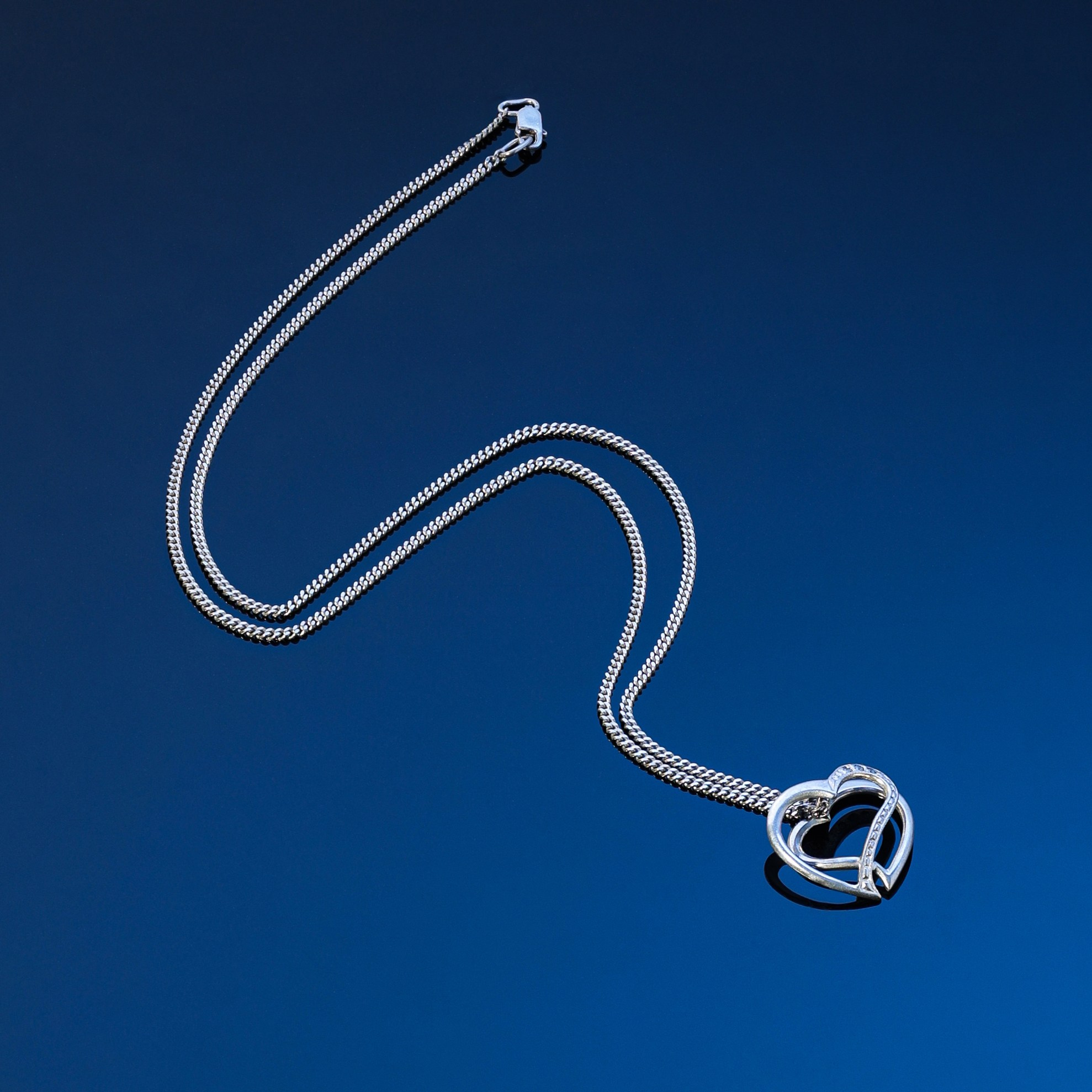 Предметные съёмки ювелирных украшений, бижутерии и аксессуаров