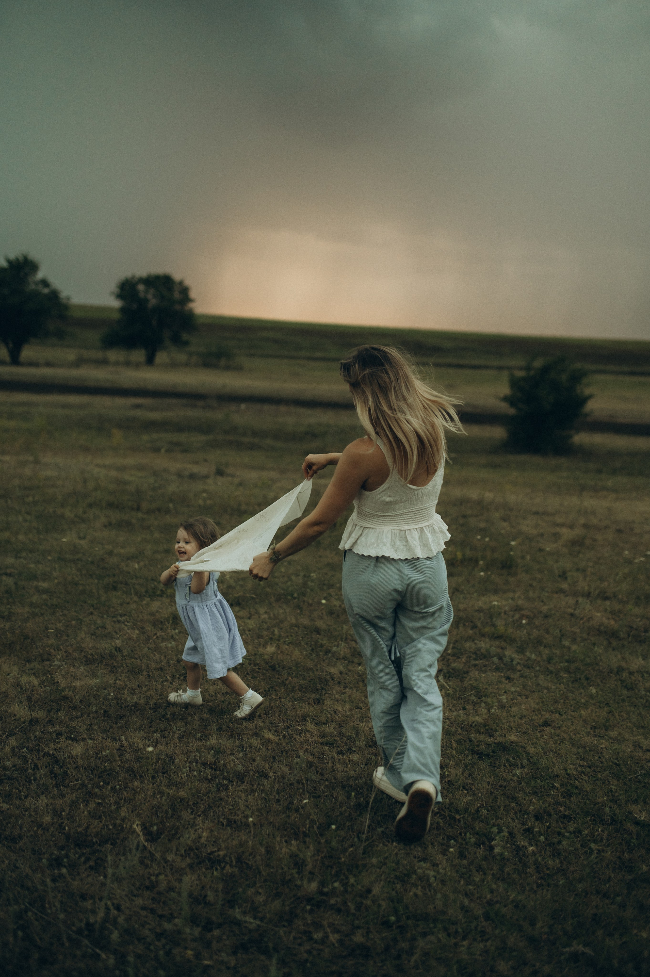 В грозу. Фотограф Быстрова Дарья г. Москва