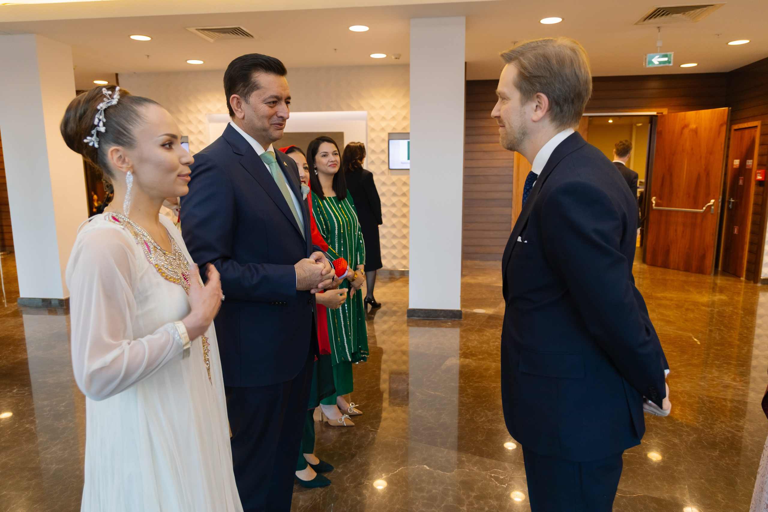 Фотосъемка делегации Пакистана в Беларуси в отеле Марриотт. Свадебный фотограф в Минске/Беларуси Сергей Спиридонов