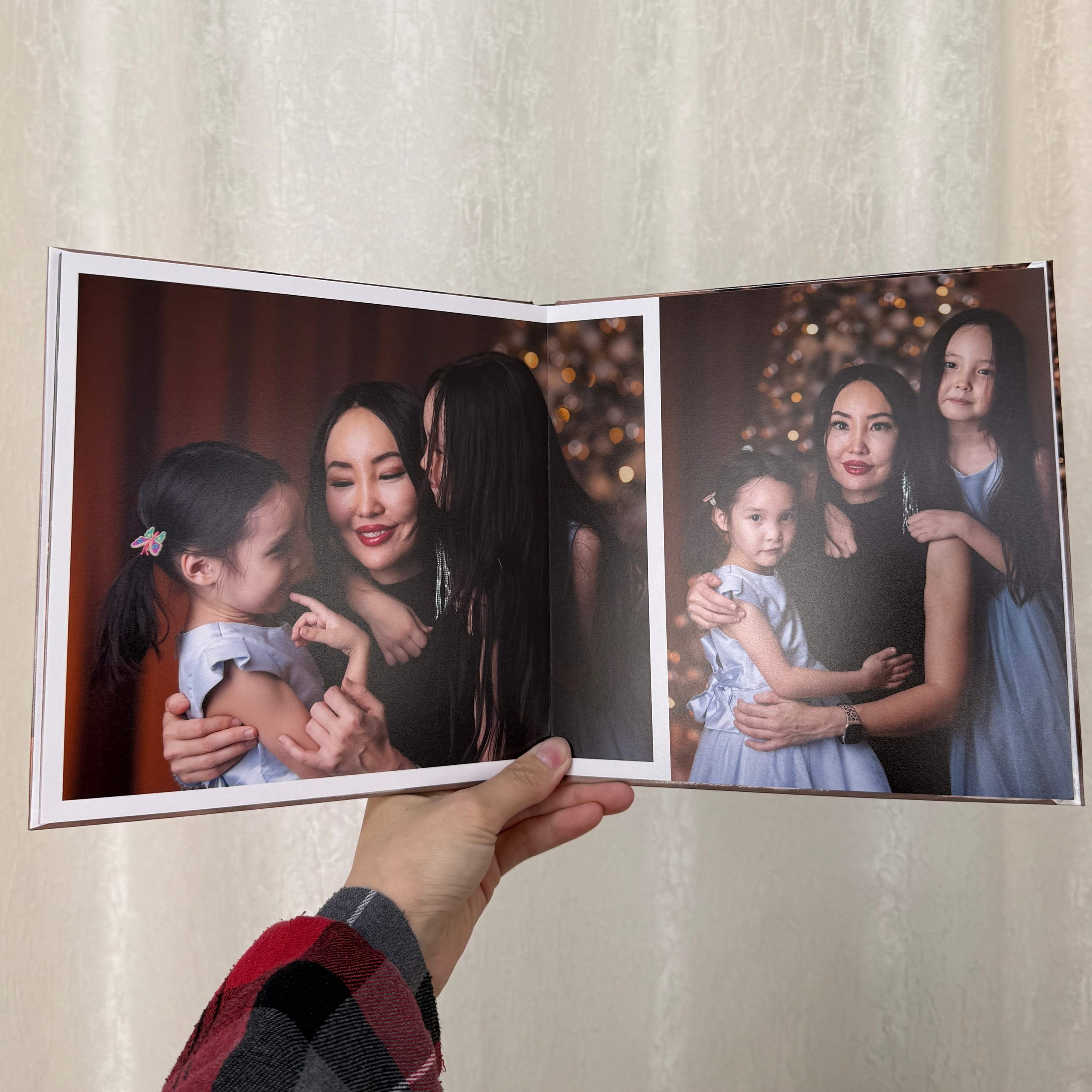 «Новый год счастливой семьи» Премиум 20×20 — 20 страниц. ФОТОГРАФ в Якутске Сардана Баишева