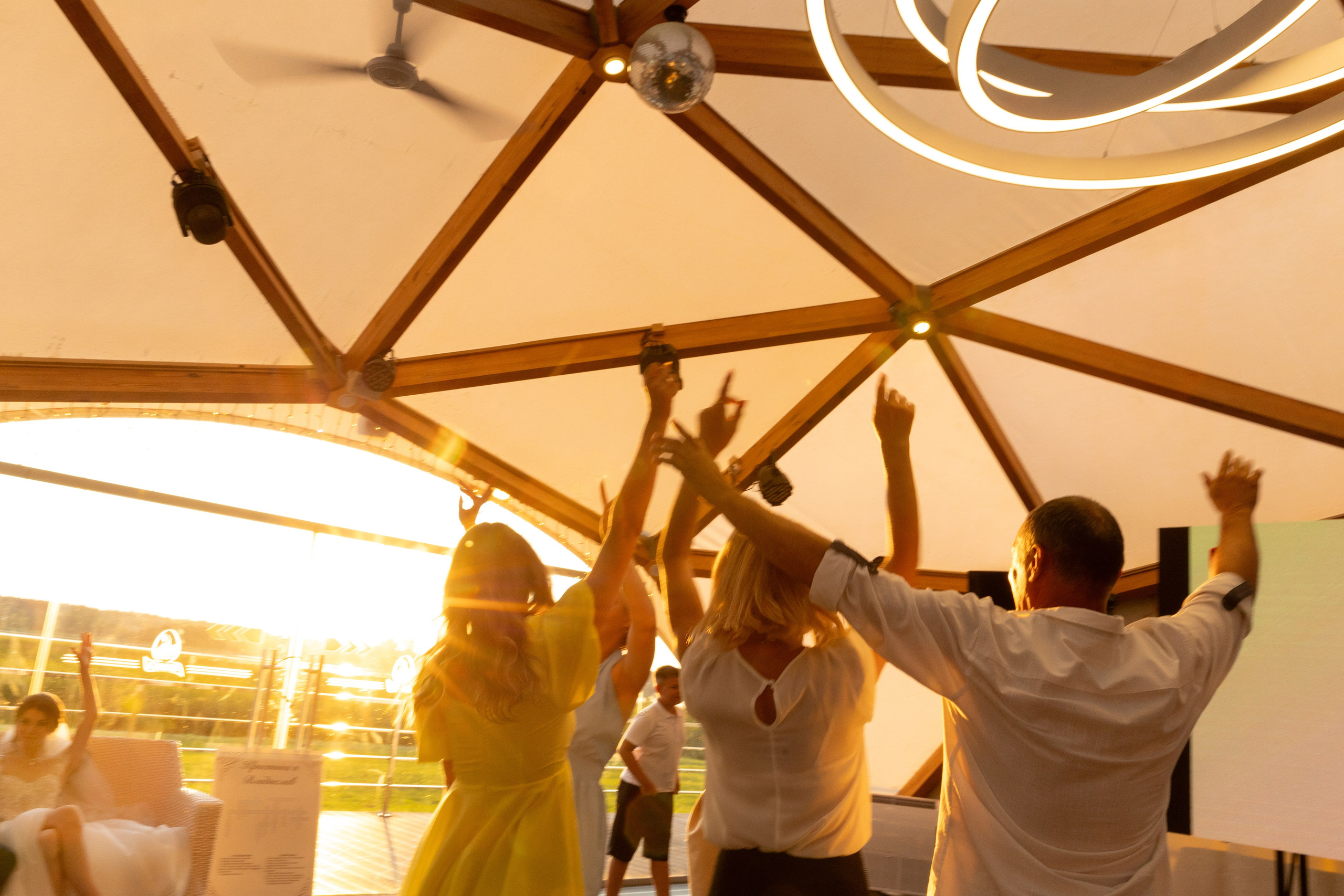 Свадебный день Влада и Кристины. Свадебный фотограф Анна Бабахина