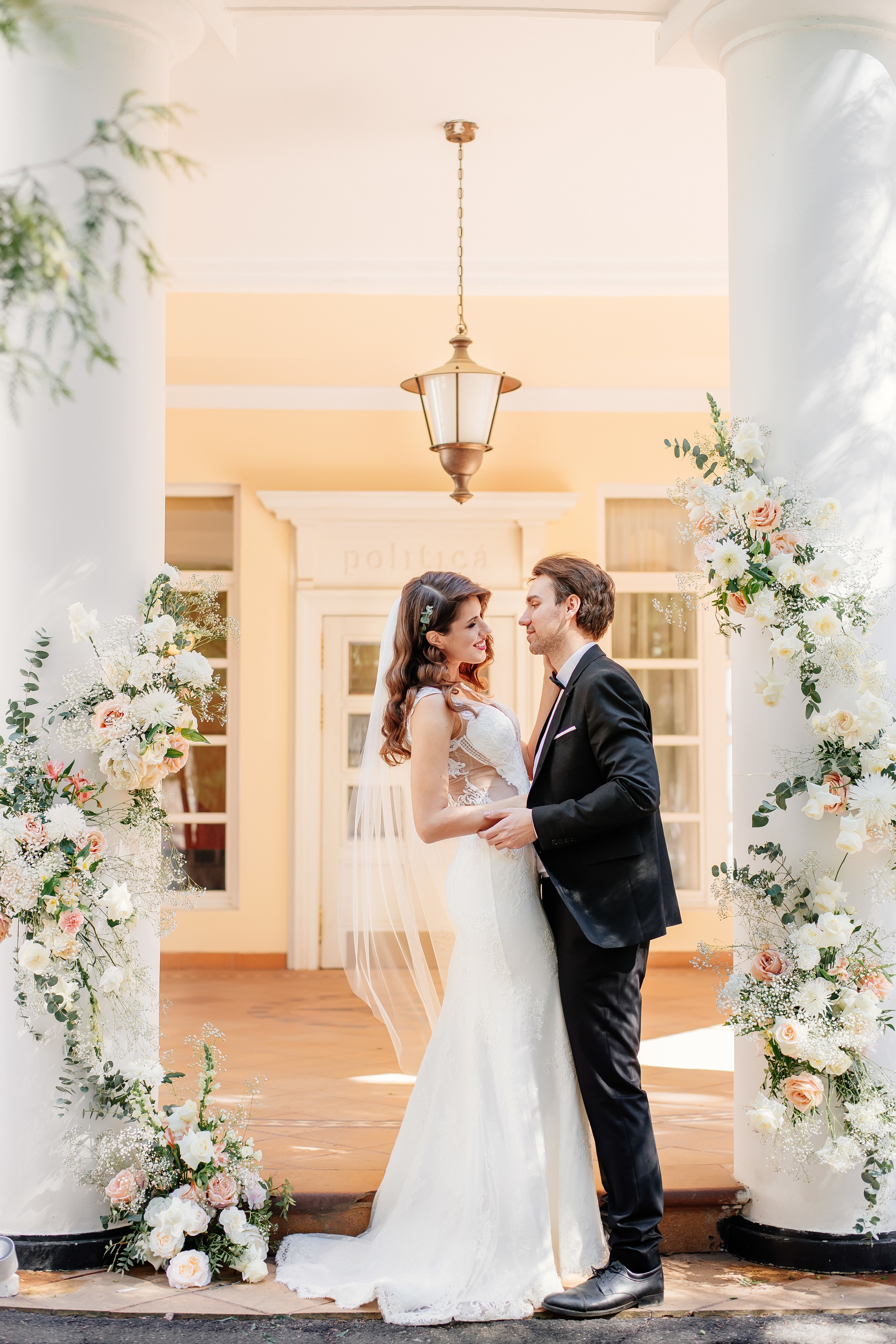 Свадьба в ресторане Villa Politica. Семейный и свадебный фотограф Семенова Инна