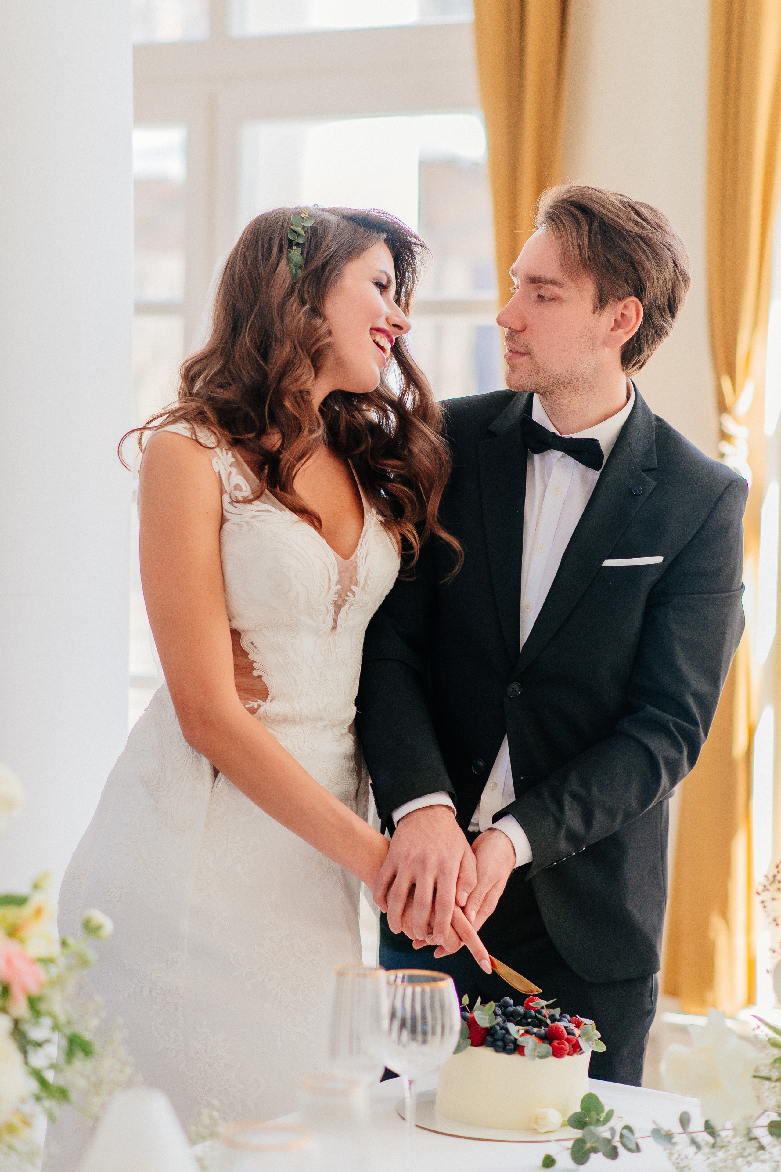 Свадьба в ресторане Villa Politica. Семейный и свадебный фотограф Семенова Инна