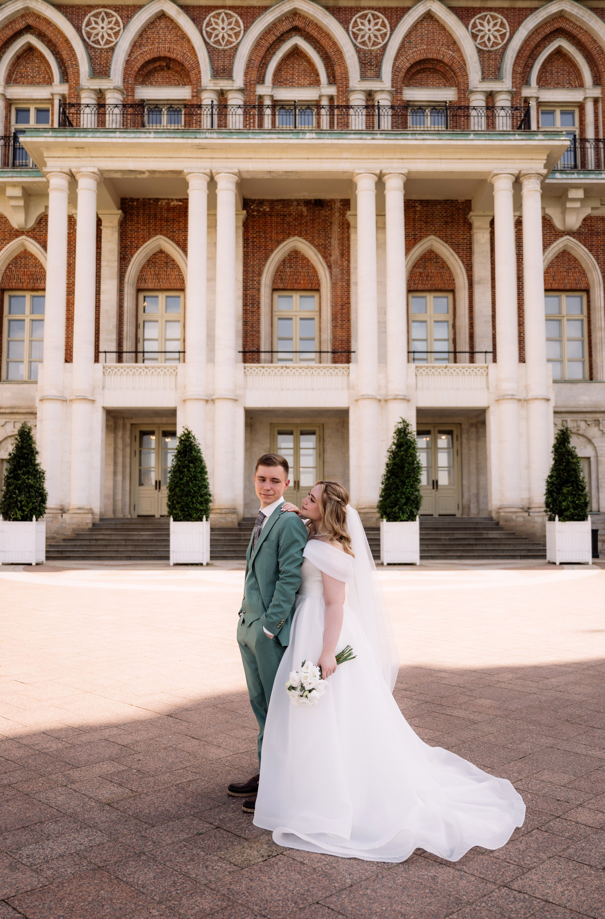 Свадебная прогулка в Царицино. Фотограф в Москве Алёна Степутенко