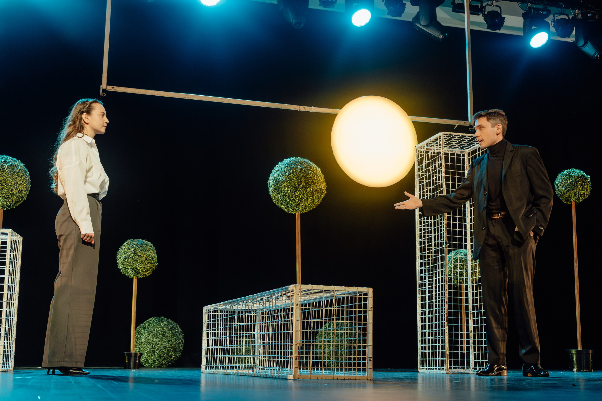 Сначала театр — театр с начала. «Дикарь». Никита Скрипник — ТЕАТР В СТИЛЕ ФЭШН