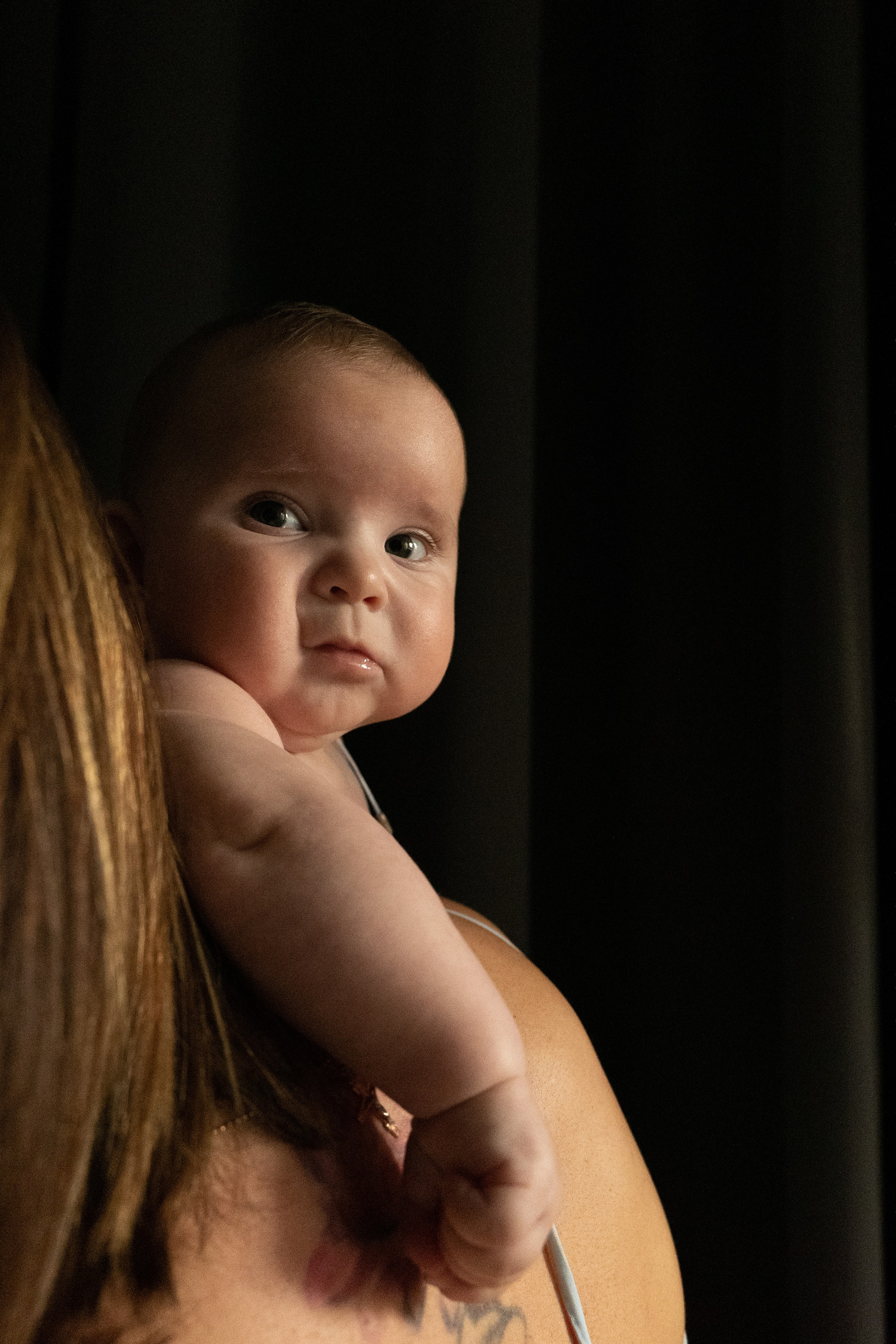 Материнские будни. Фотограф видеограф Ольга Василевская