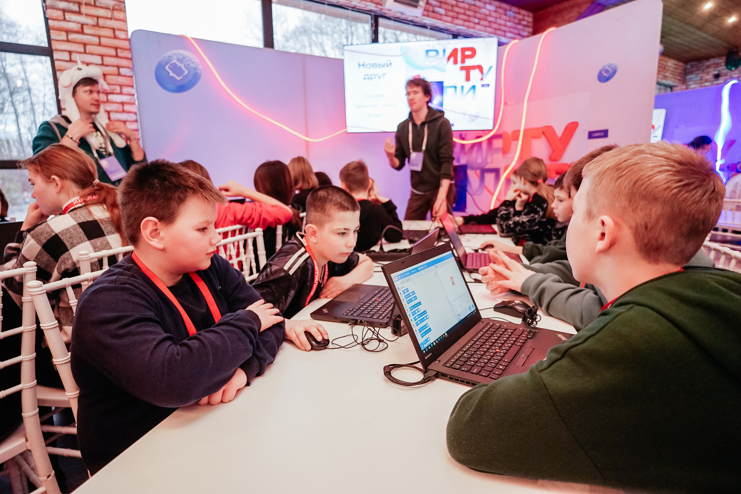 ВИРТУАЛИТИ | Смоленск. Фотограф и видеограф Смоленск | Студия Цезарь