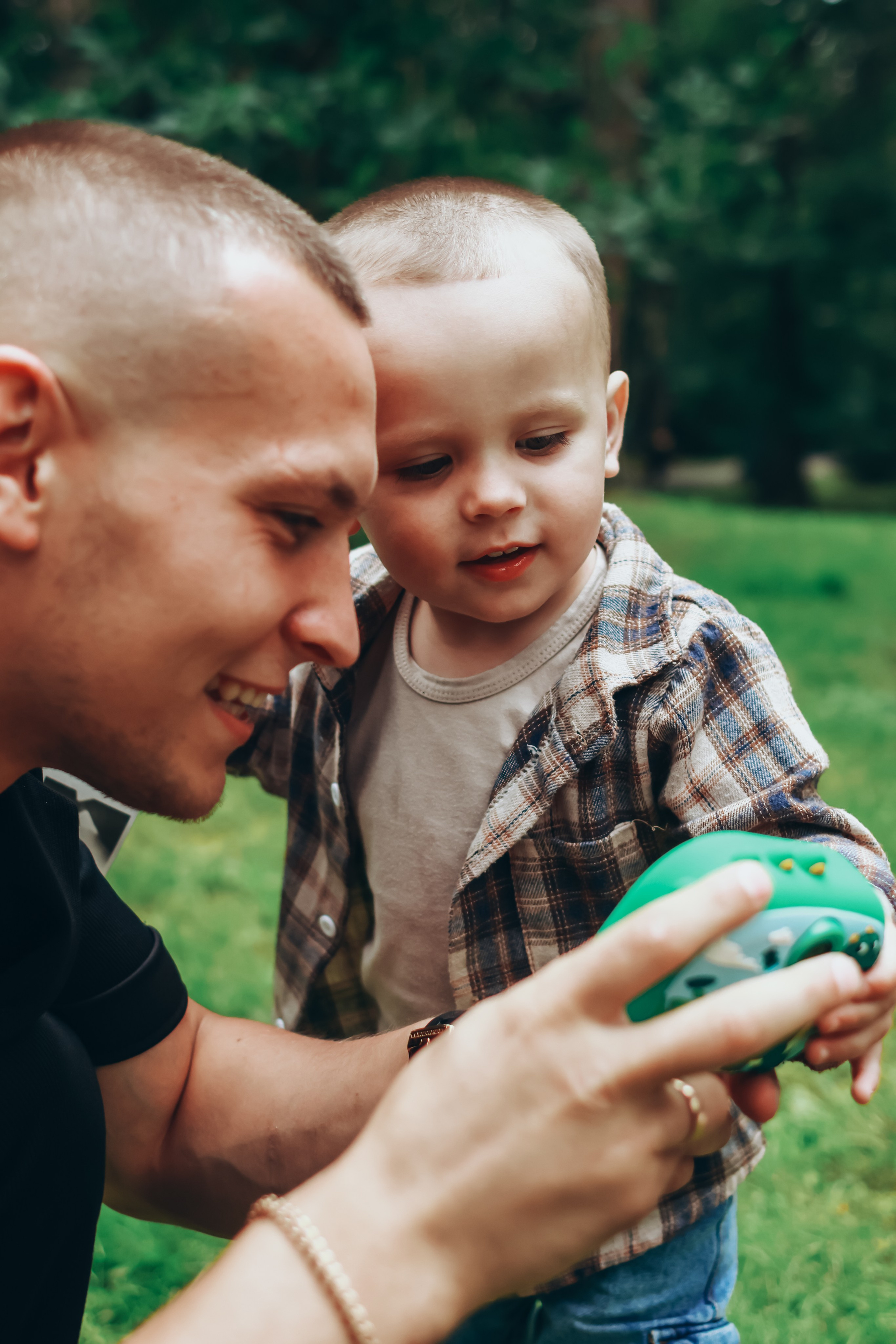 Семейная фотосессия в летнем парке, Екатеринбург. Фотограф в Екатеринбурге Пойгина Елена