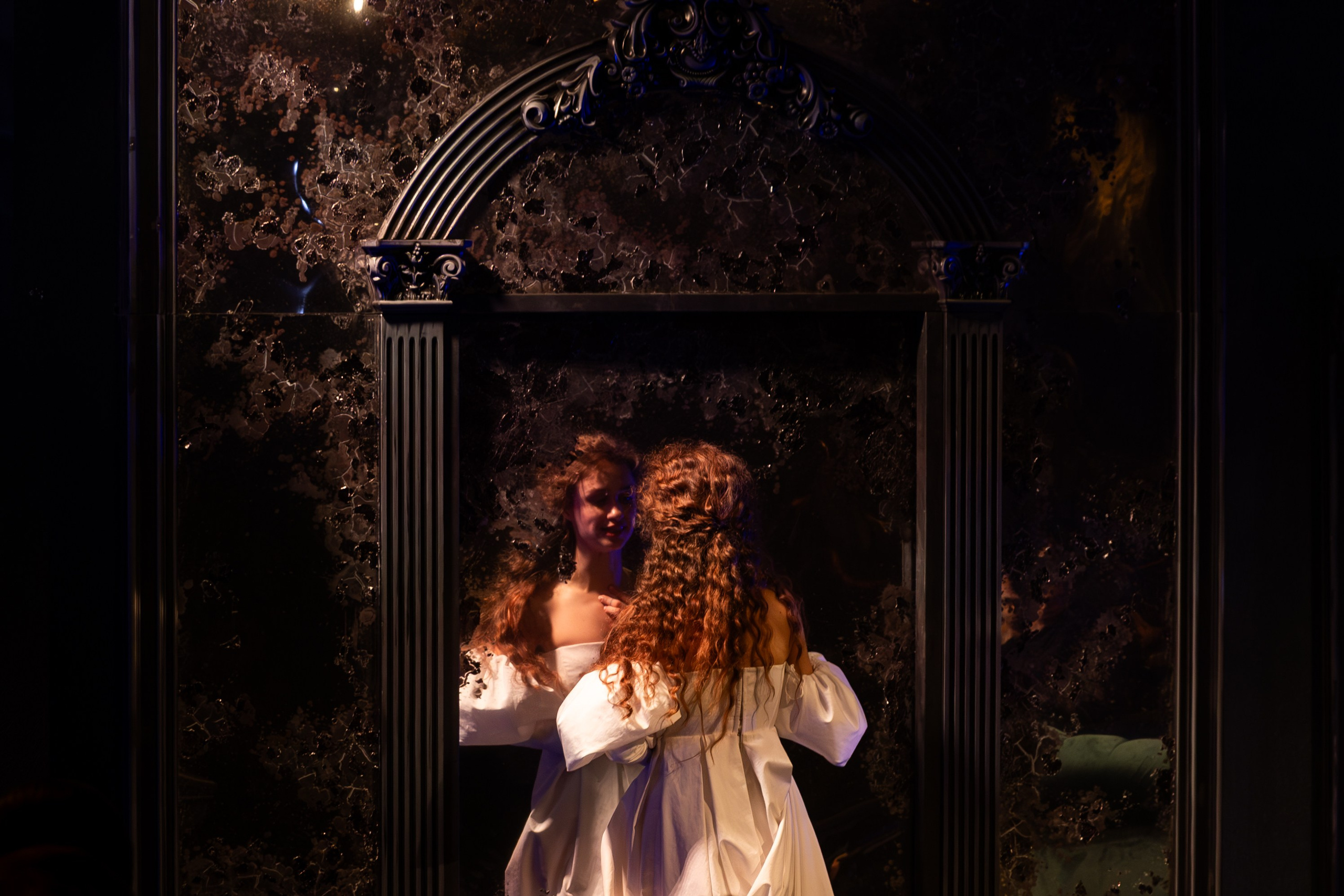 Театральная постановка «Сумерки.Москва». Репортажный фотограф в Москве Аида Исламова