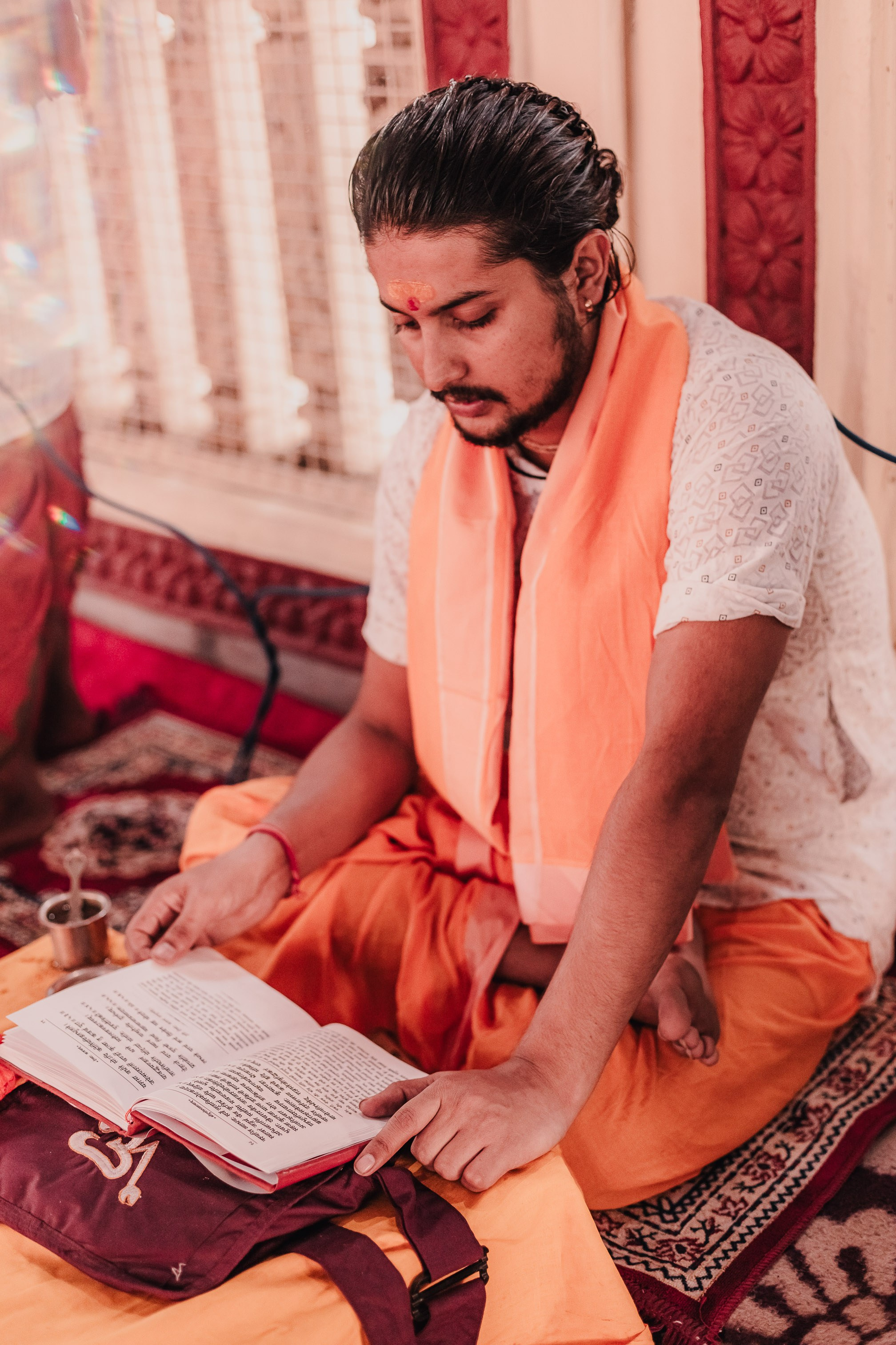 Lakshmi pooja in India. Mariam Bagdasaryan