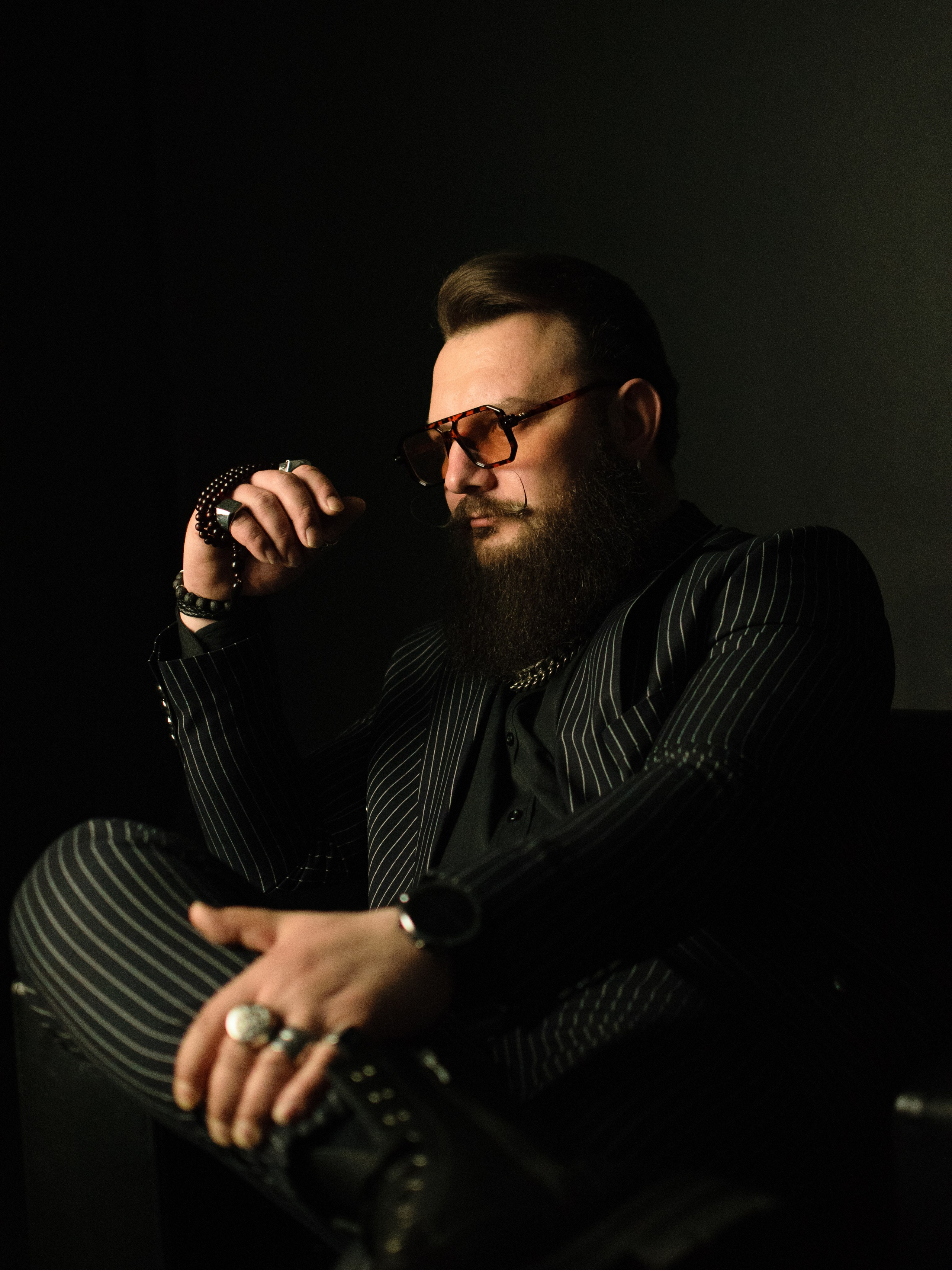 Дмитрий Чепиков Мужской портрет  Фотограф в Омске Ульяна Красикова 