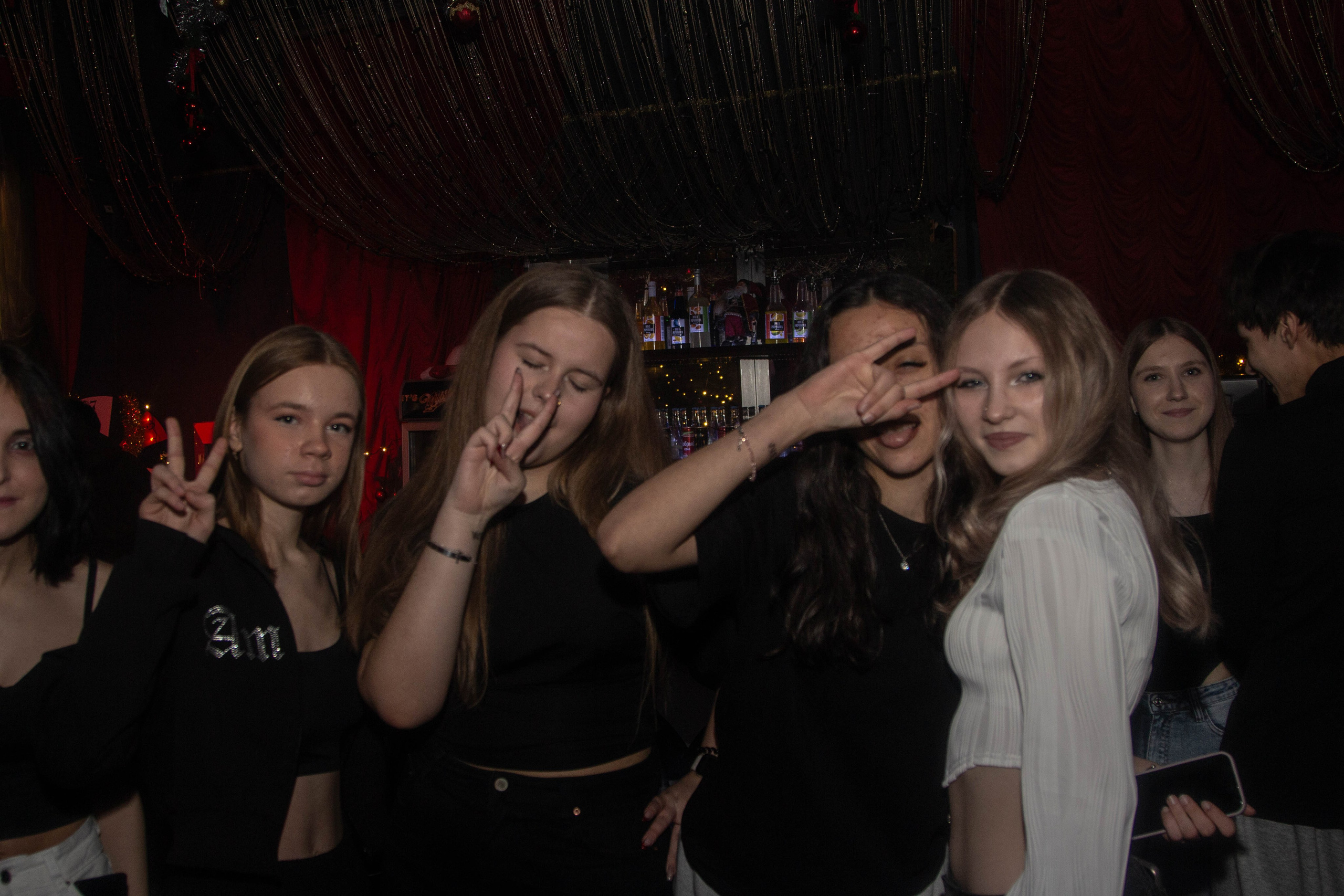 Клуб Serdce. Ладно