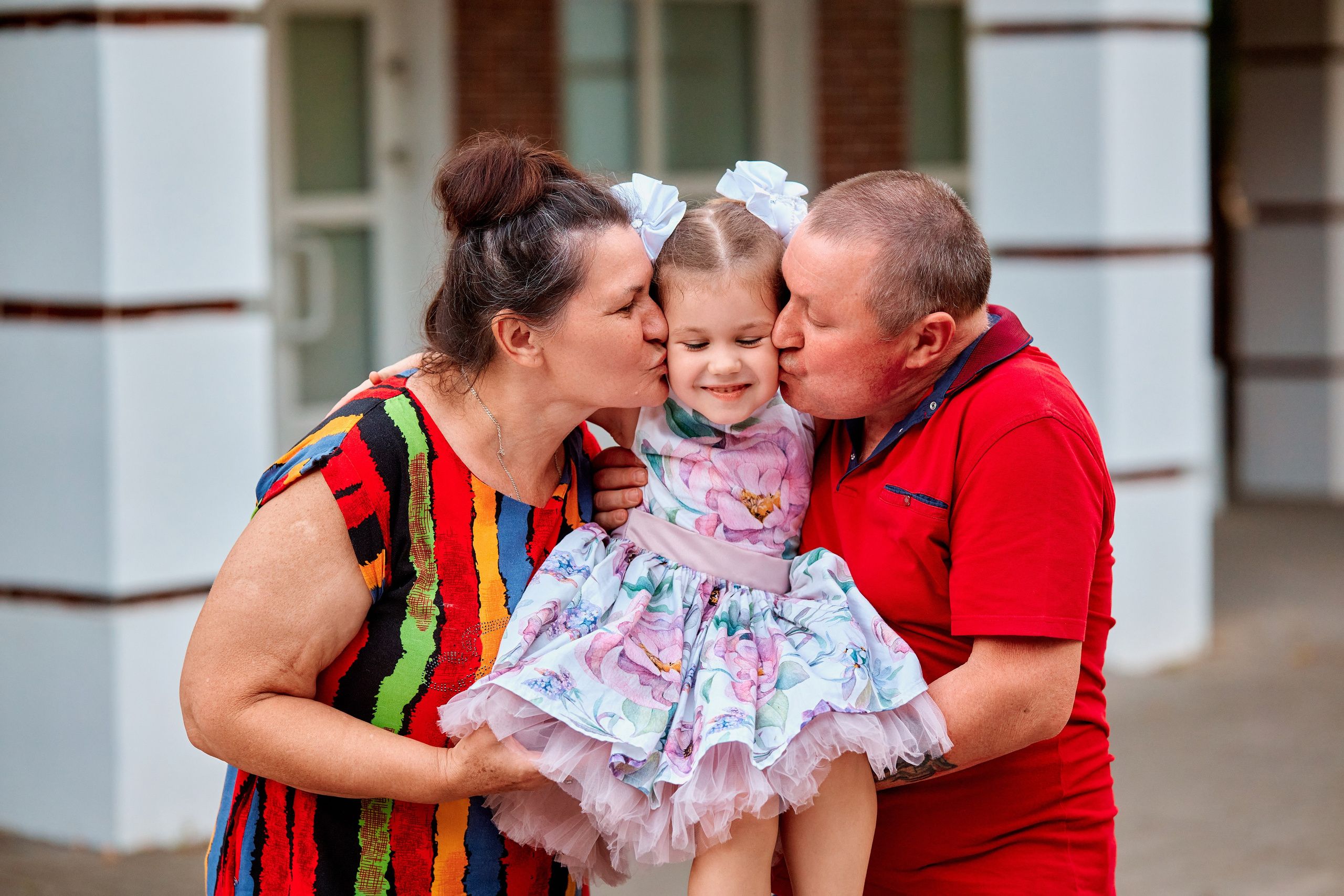Семейная фотосессия с внуками в парке. Фотограф Таганрог Анна Трайжон