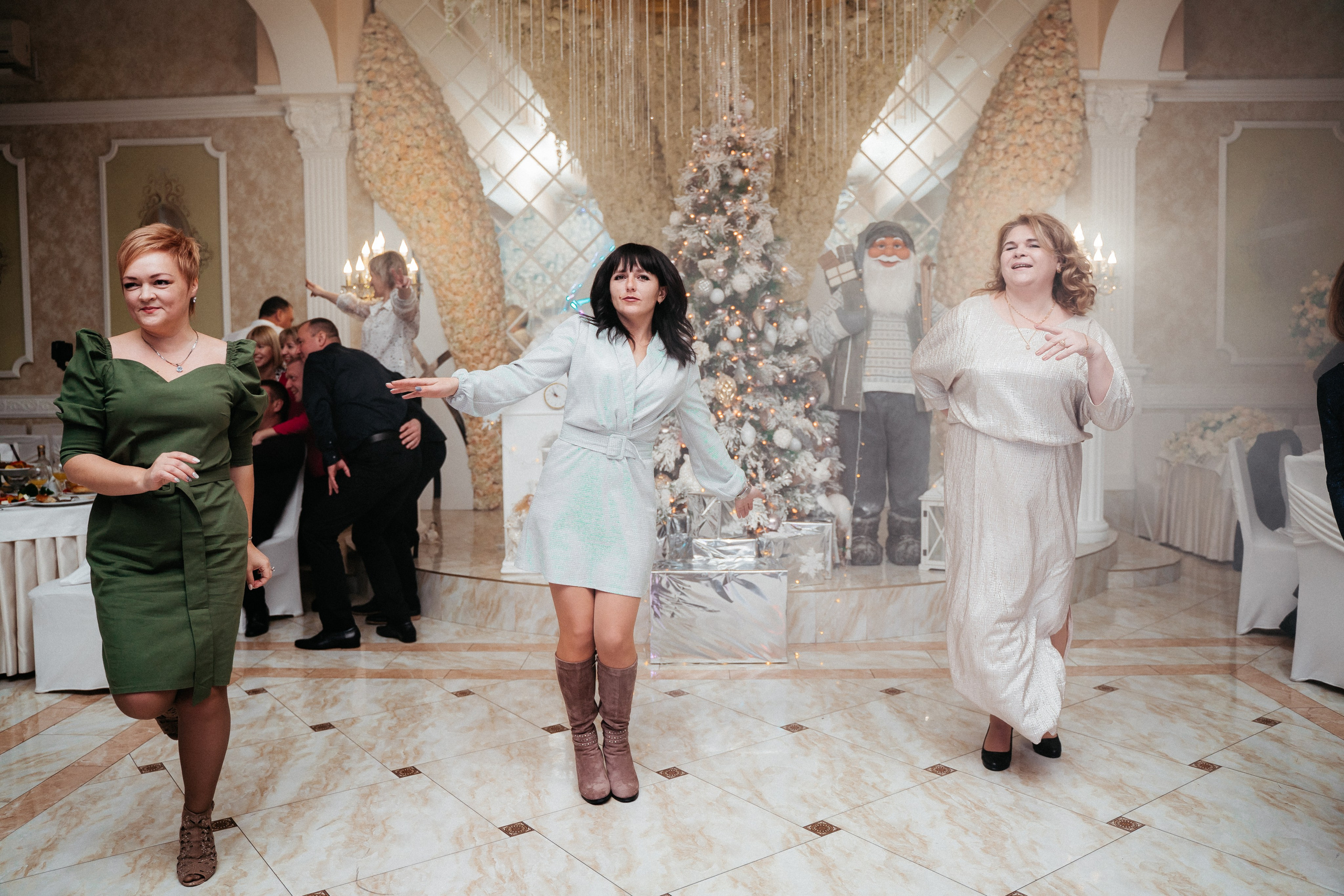 Новый год (РЭС). Свадебный фотограф в Симферополе