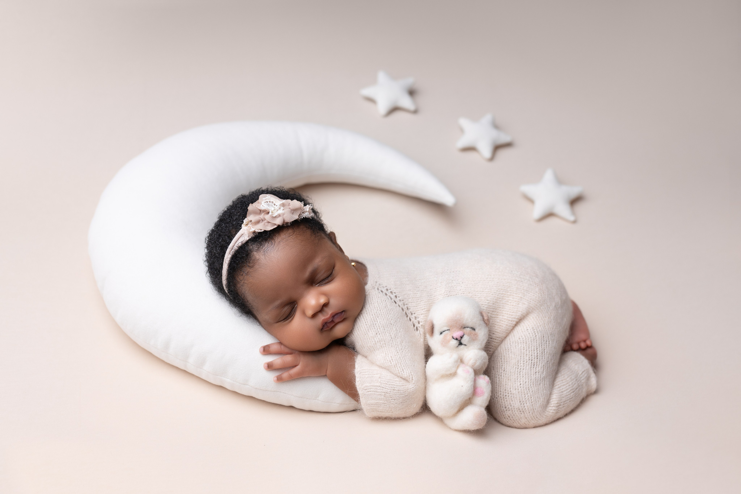 Newborn девочки. Фотограф новорожденных Модяева Ирина