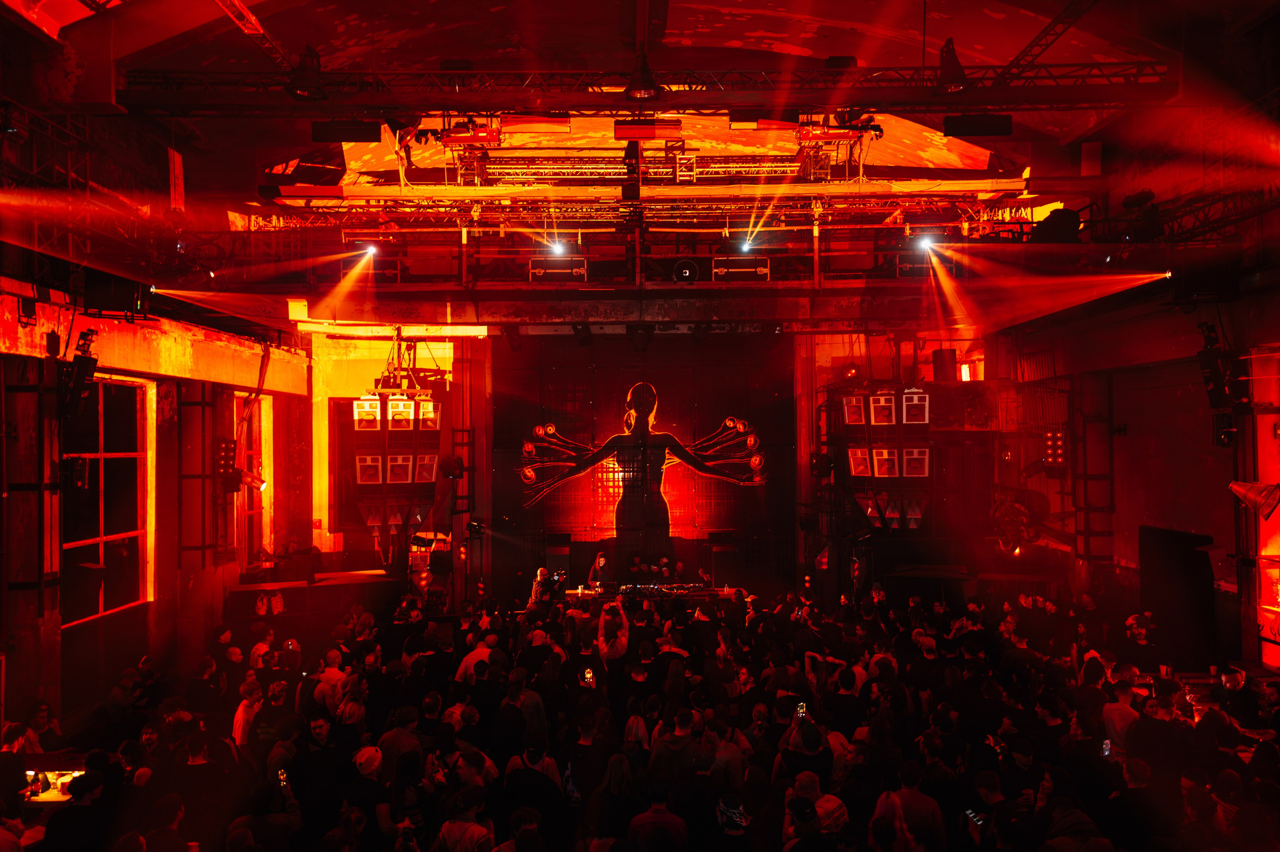 SICK YEARS, ARMA ╳ SILA SVETA. @tomrus: Рустам Шагиморданов — фотограф