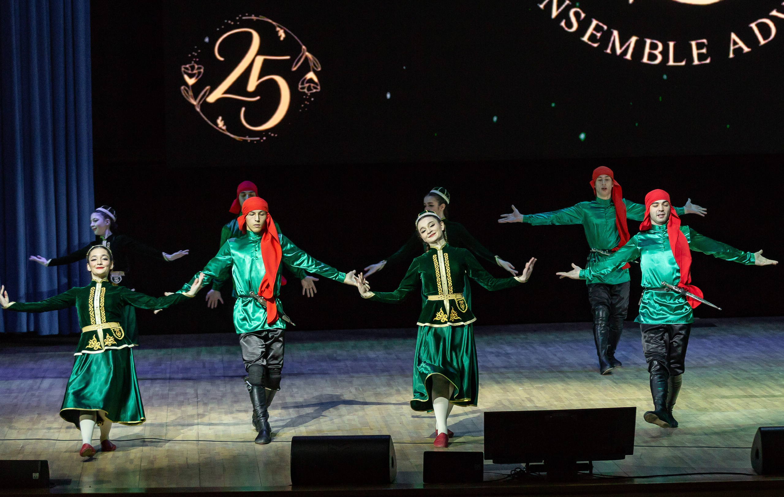 Юбилейный концерт танцевального коллектива «Адыги». Репортажный фотограф в Москве