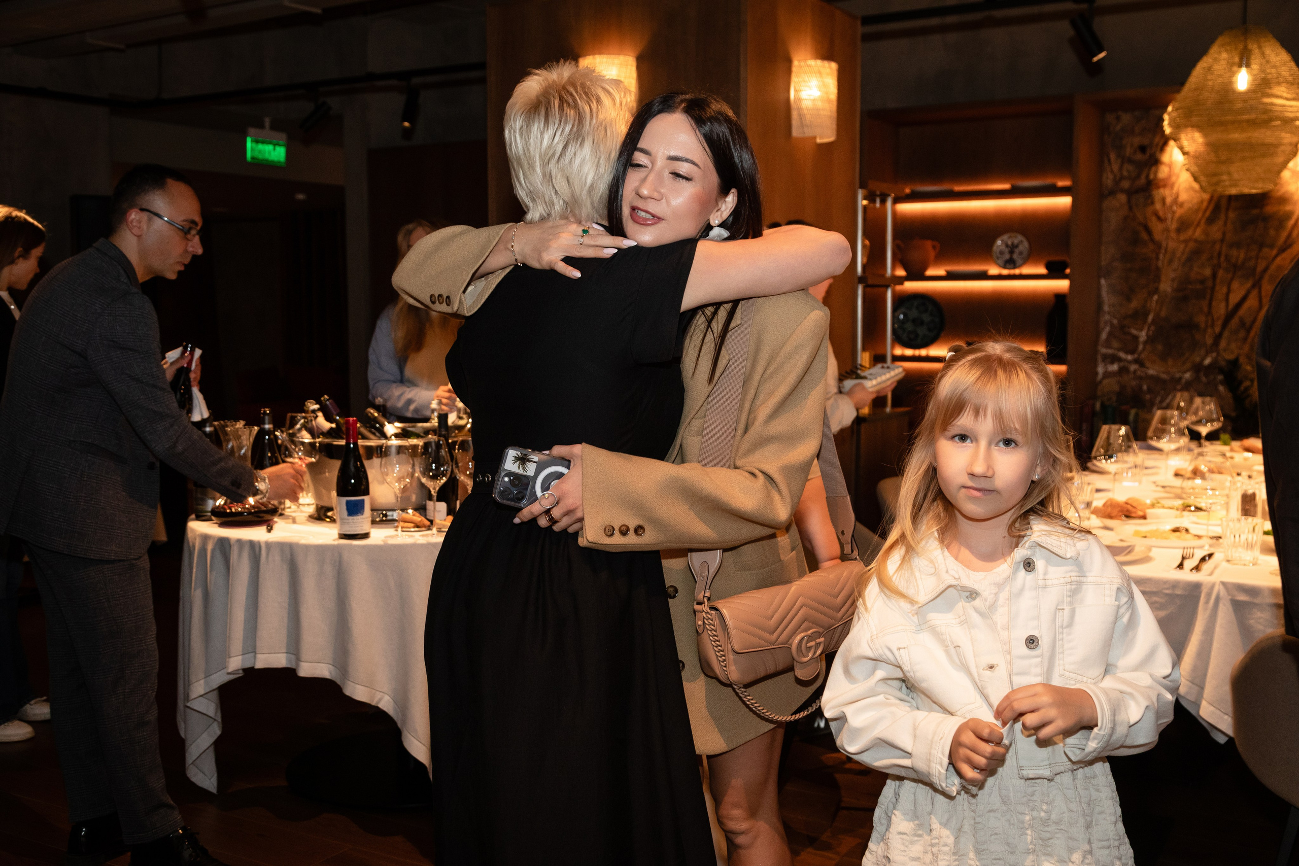 KIRA restaurant. Главная