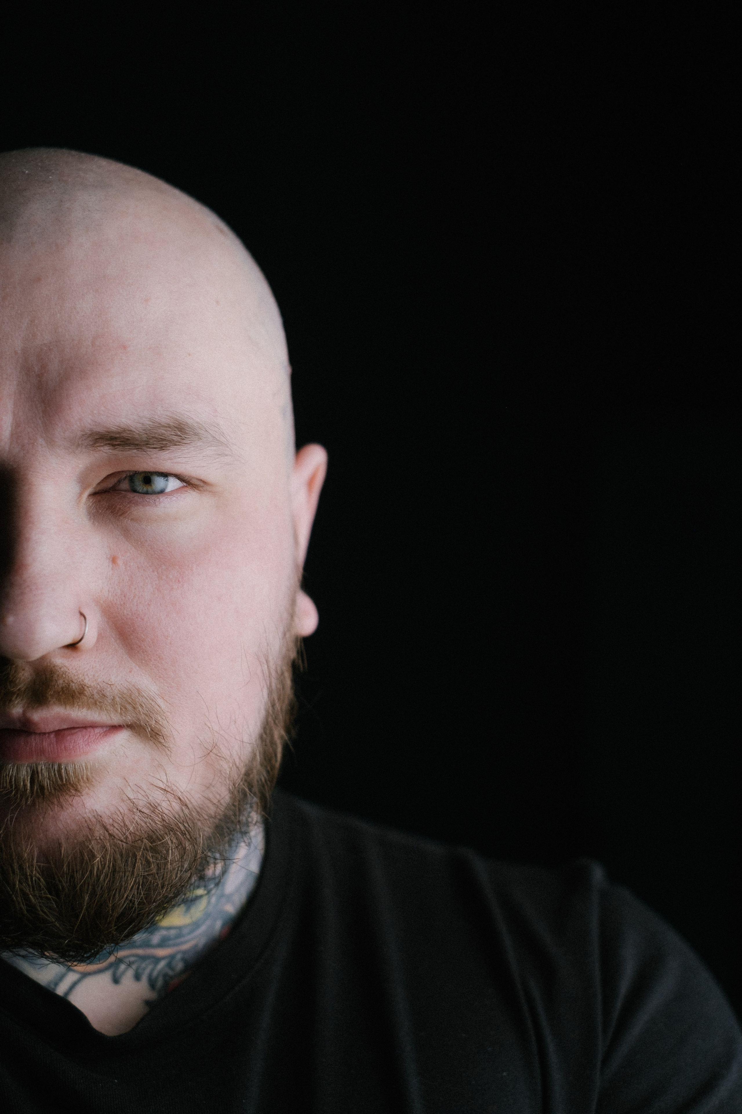 Рекламная съемка: тату-мастер | Заказать рекламную съемку Новосибирск. Ксения Ильиных — Фотограф в Новосибирске