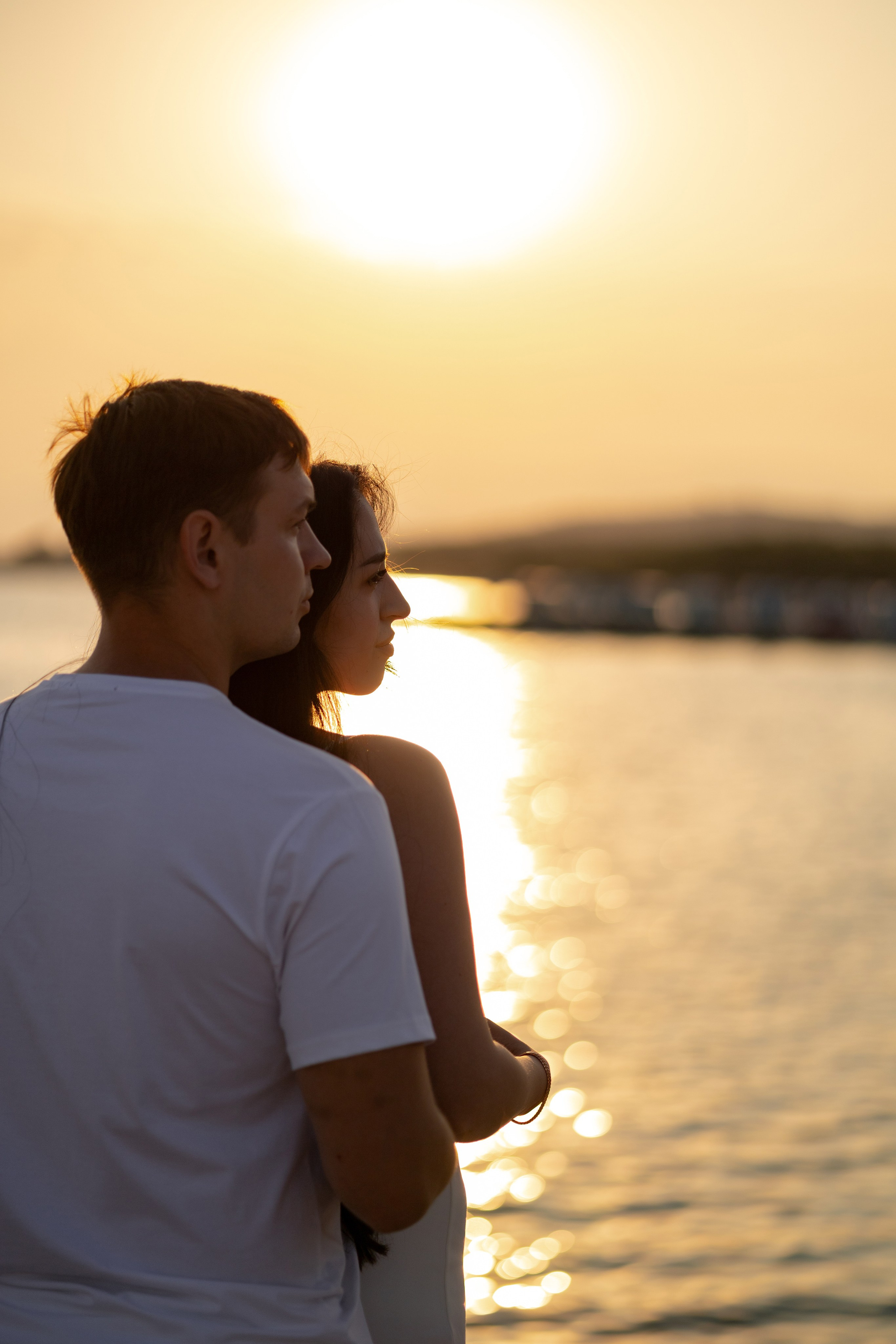 История любви на летнем закате. Семейный и портретный фотограф в Геленджике Любовь Бодрова