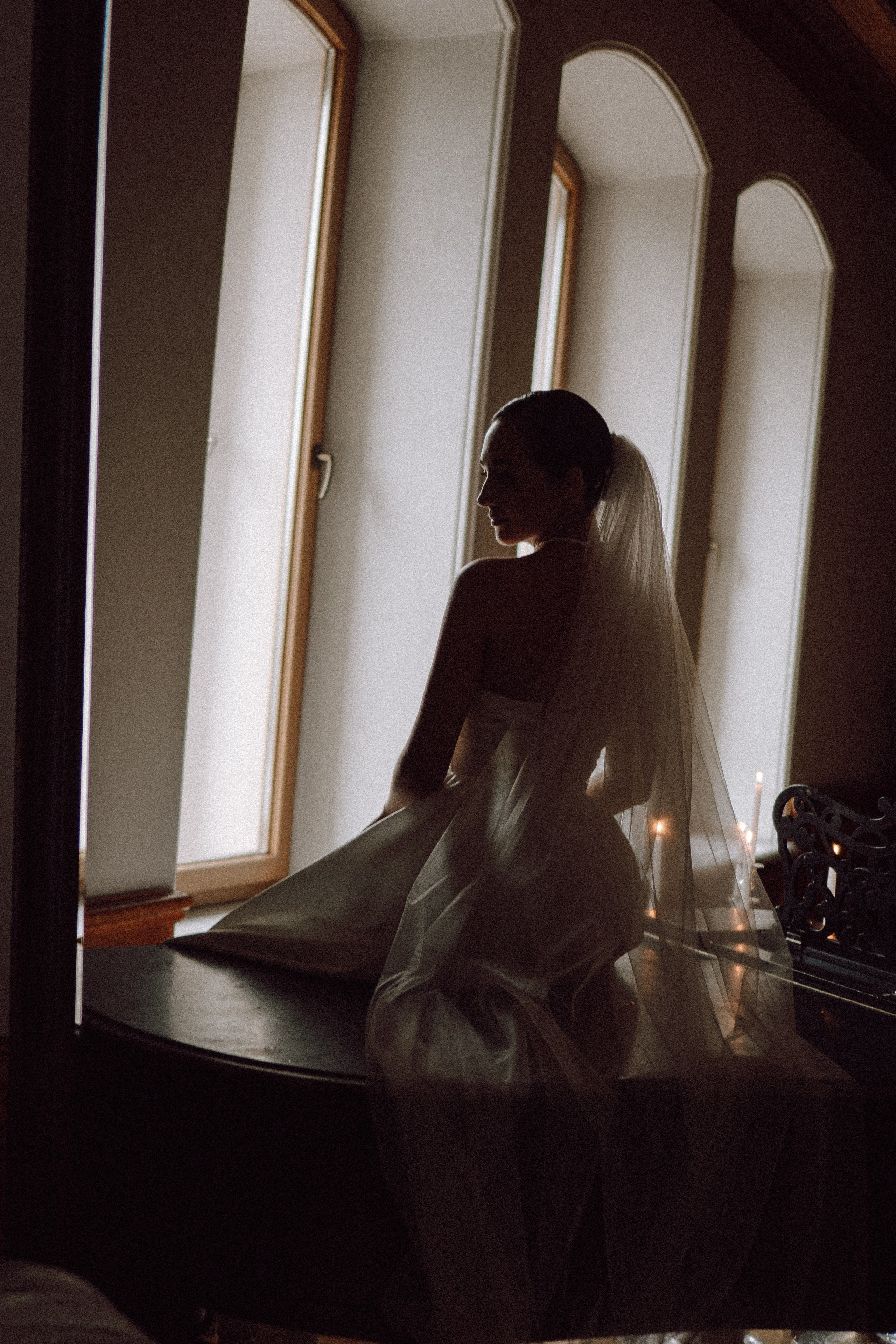 СВАДЕБНАЯ ПРОГУЛКА В САНТК-ПЕТЕРБУРГЕ (ИСАКИЕВСКИЙ СОБОР, ЗИМНЯЯ КАНАВКА, ЭРМИТАЖ И БОЛЬШАЯ МОРСКАЯ УЛИЦА). Профессиональный фотограф, Санкт-Петербург — Виктория Богомолова