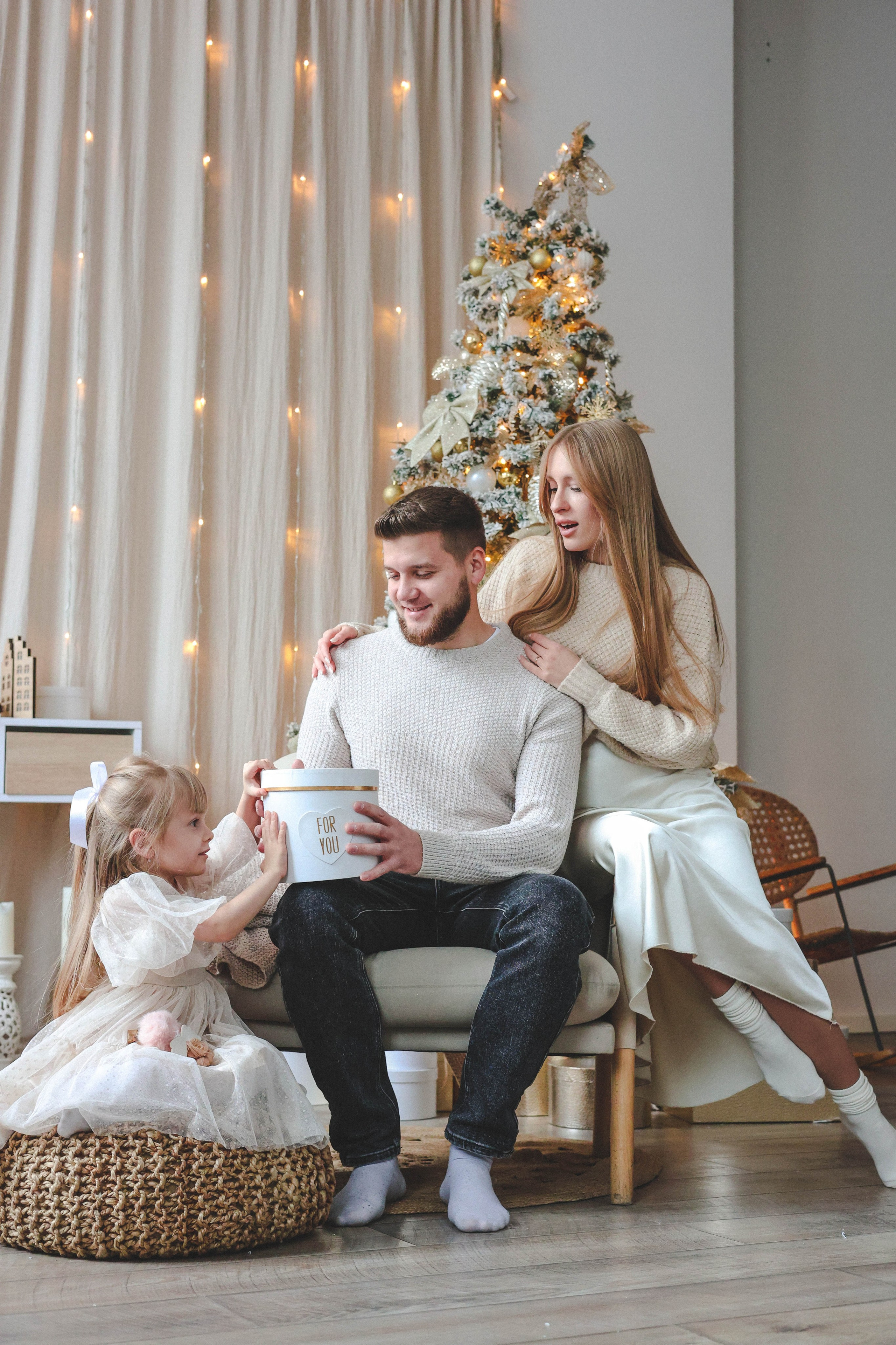 Новогодняя история «Кира и ее семья». Фотограф в Москве Анастасия Калинина