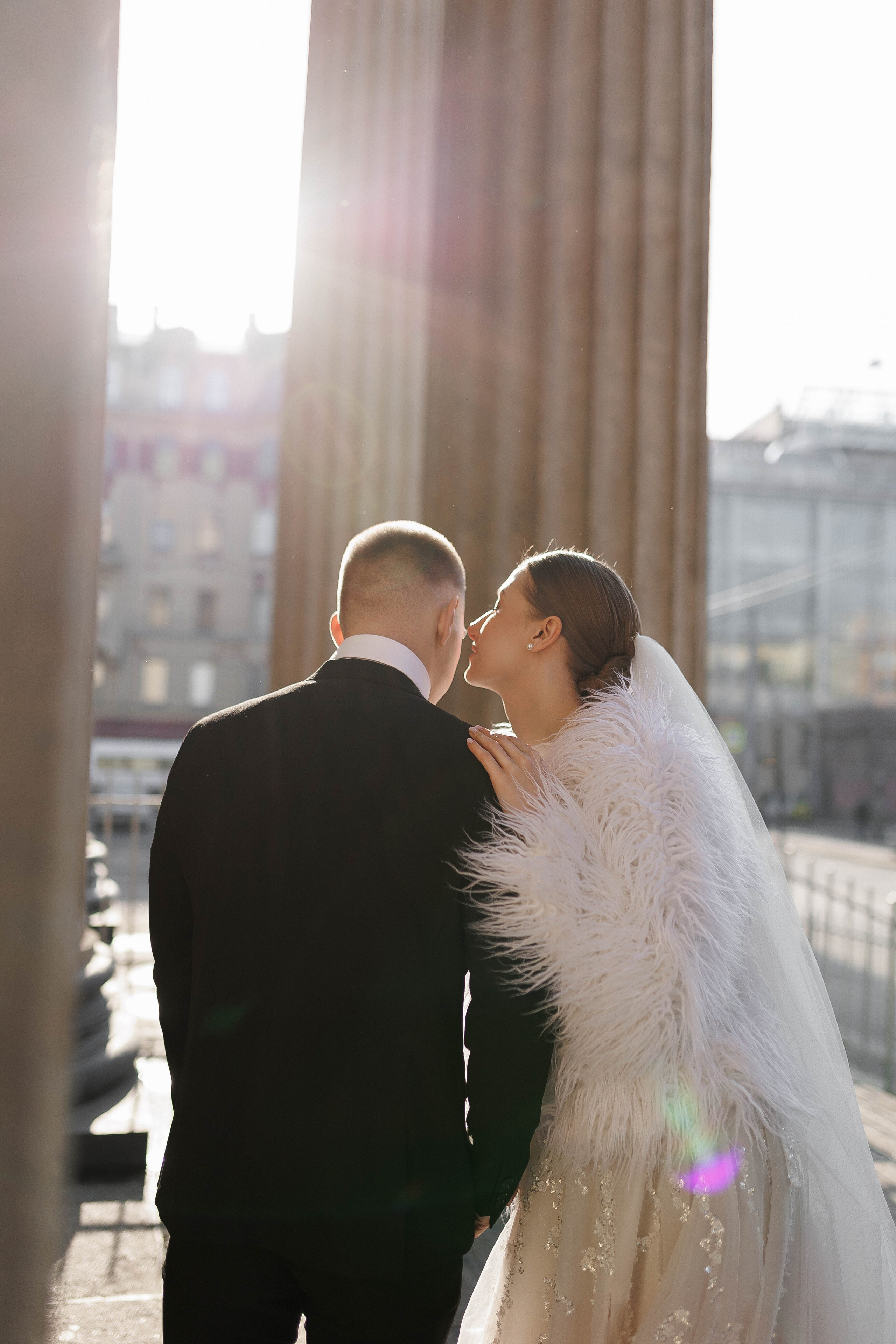 ···. Свадебный фотограф в Санкт-Петербурге Александра Чукавина