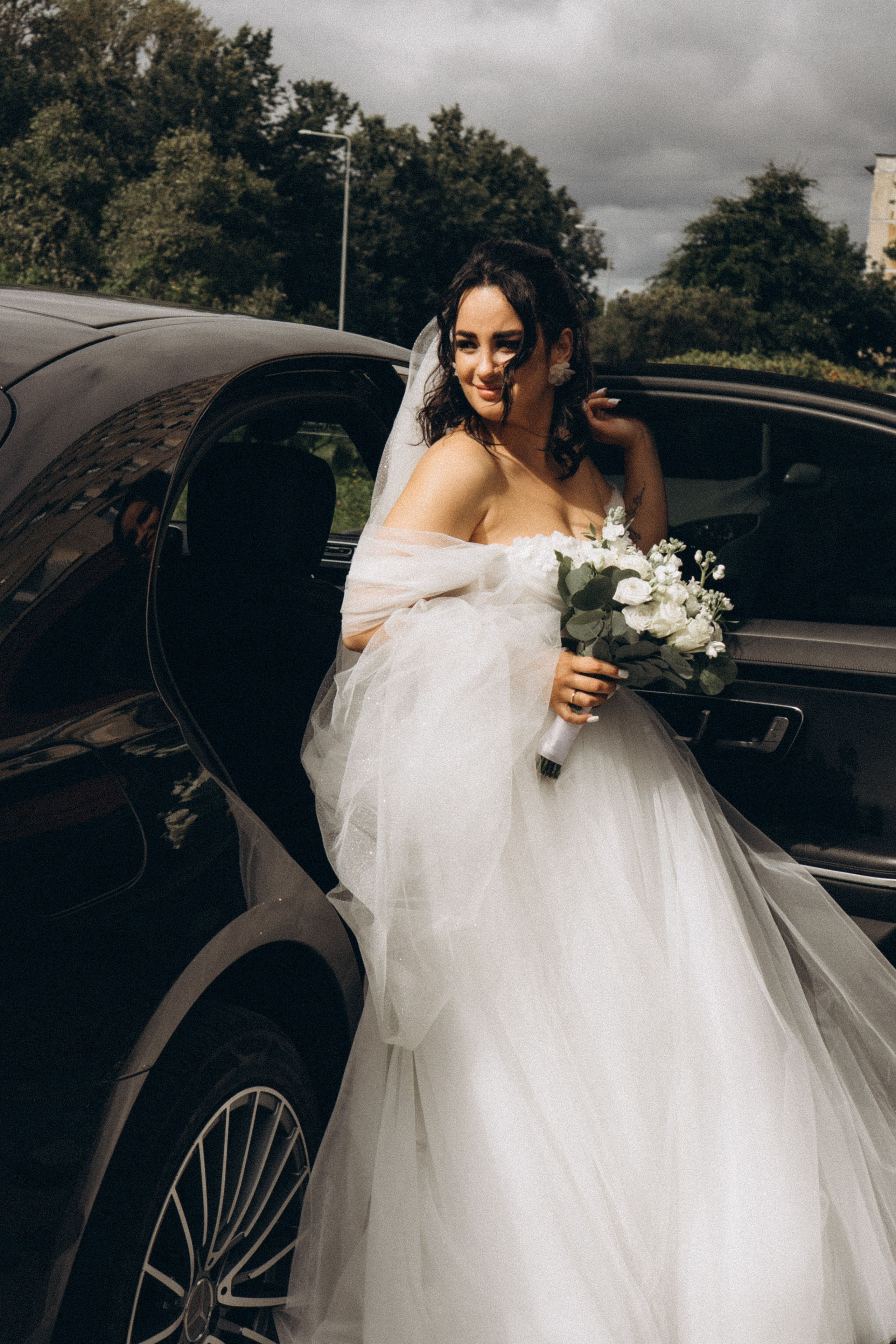 СВАДЕБНАЯ ПРОГУЛКА РЕСТОРАН МЫ ЖЕ НА ТЫ И ФОТОСЕССИИЯ С АВТОМОБИЛЕМ. Профессиональный фотограф, Санкт-Петербург — Виктория Богомолова