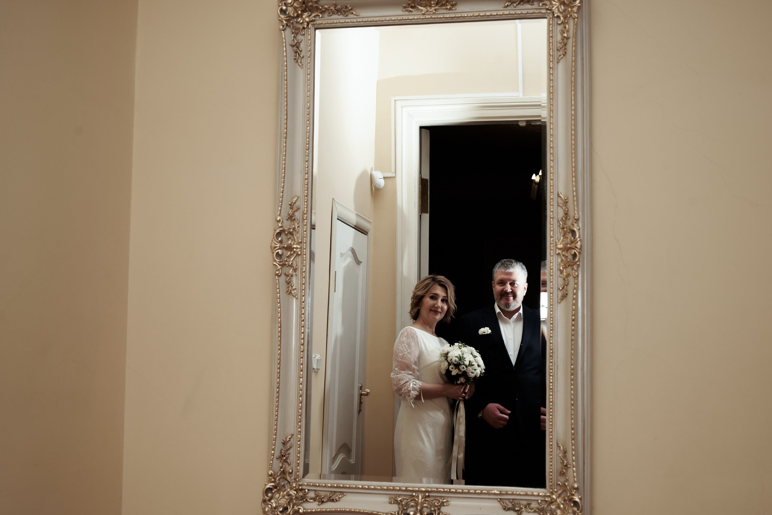 Взрослые пары. Элегантная камерная свадьба.Лариса и Геннадий. Свадебный, семейный и контент фотограф в Санкт- Петербурге Елена Грие