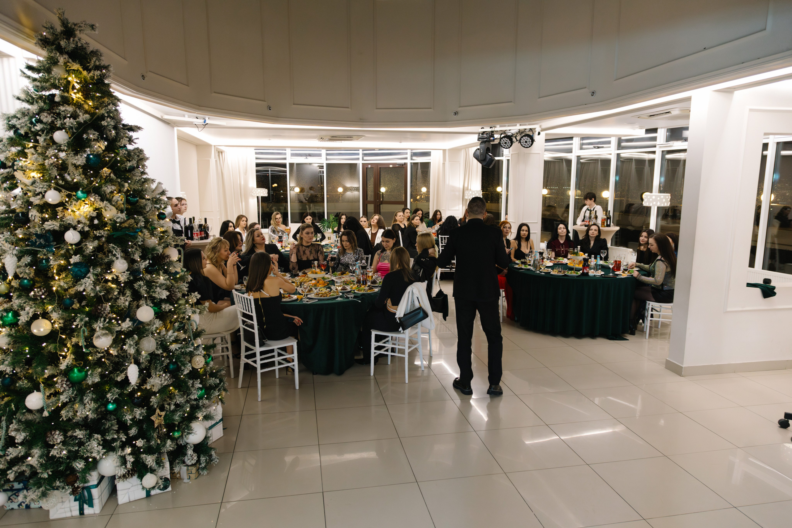 Новогодний корпоратив. Артур Иликчян — Wedding & Event фотограф в Краснодаре