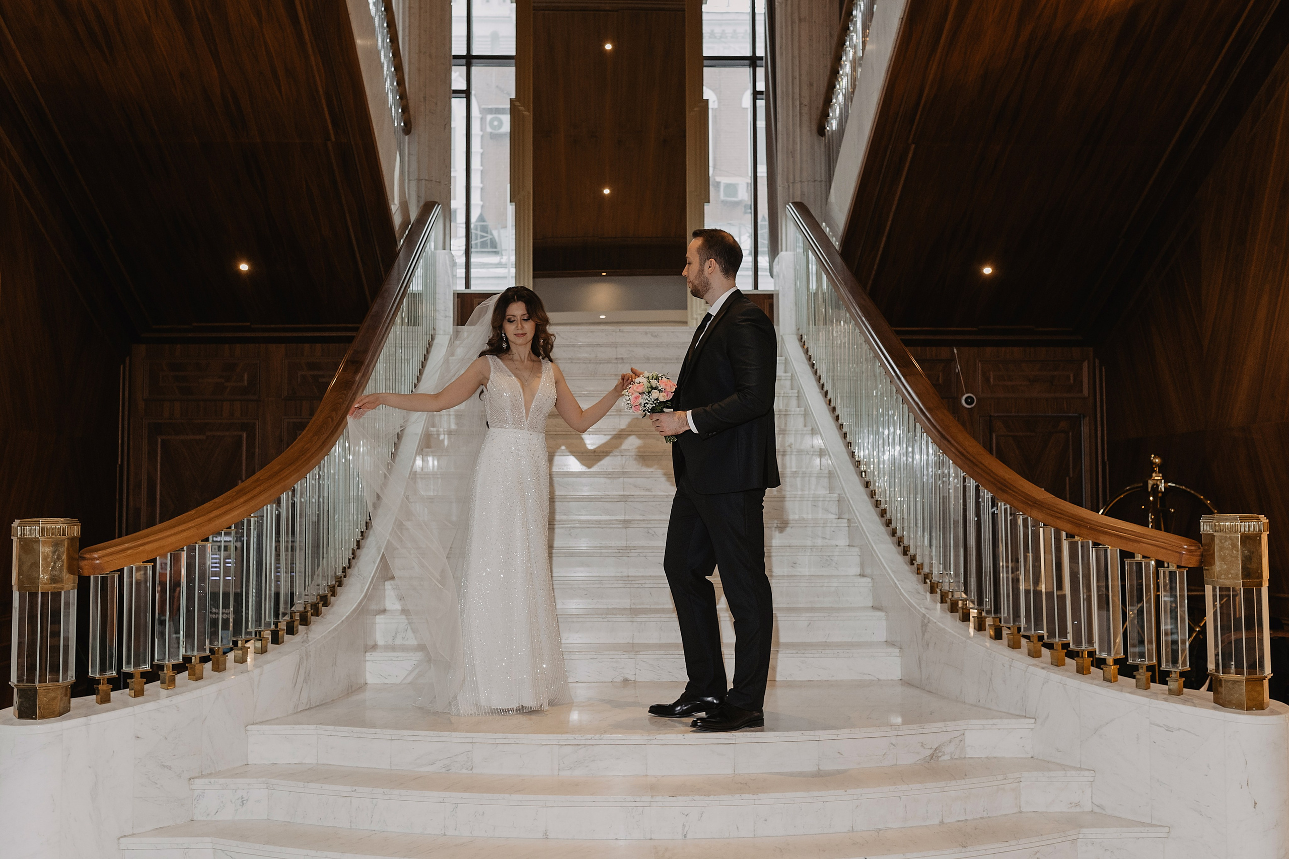 Свадебная фотосессия в отеле Marriott Imperial Plaza