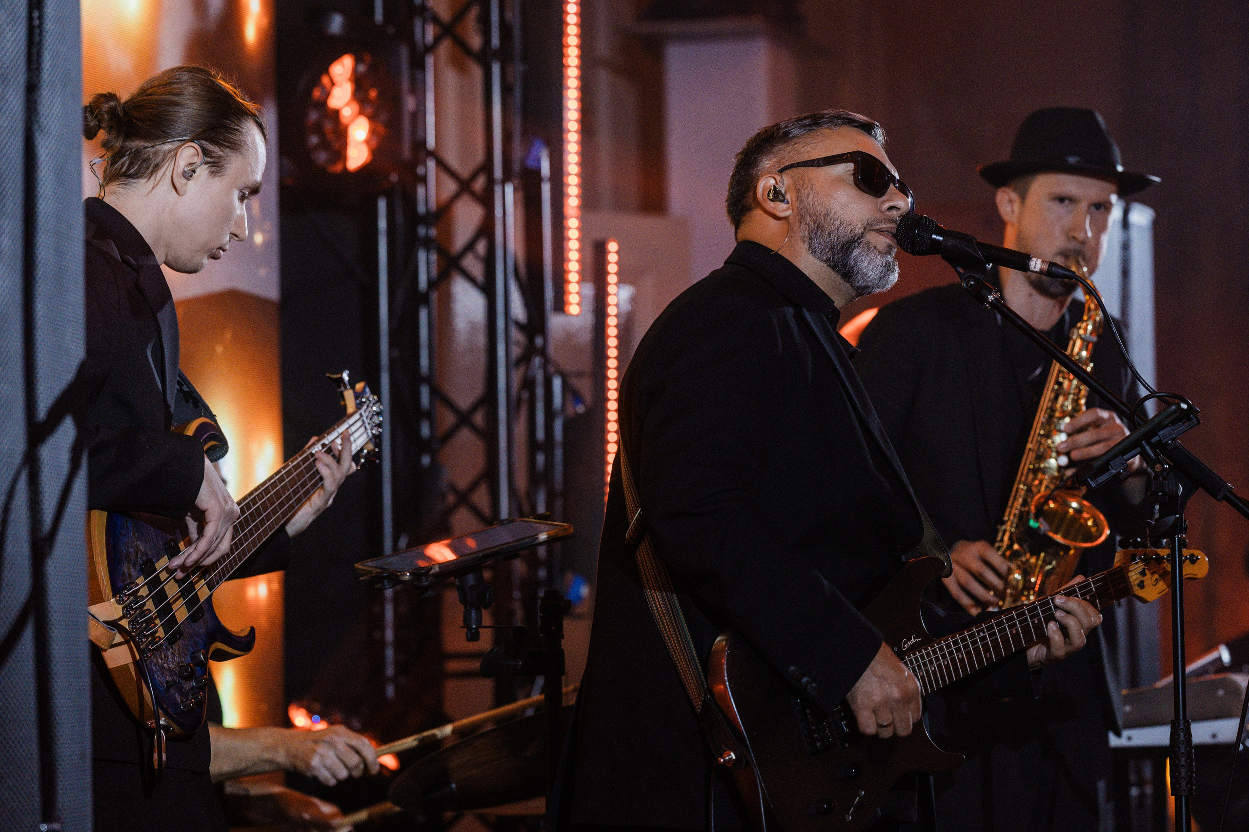 Кавер-группа на свадьбу, корпоратив, бизнес-мероприятие|Краснодар, Ростов, Сочи, Крым