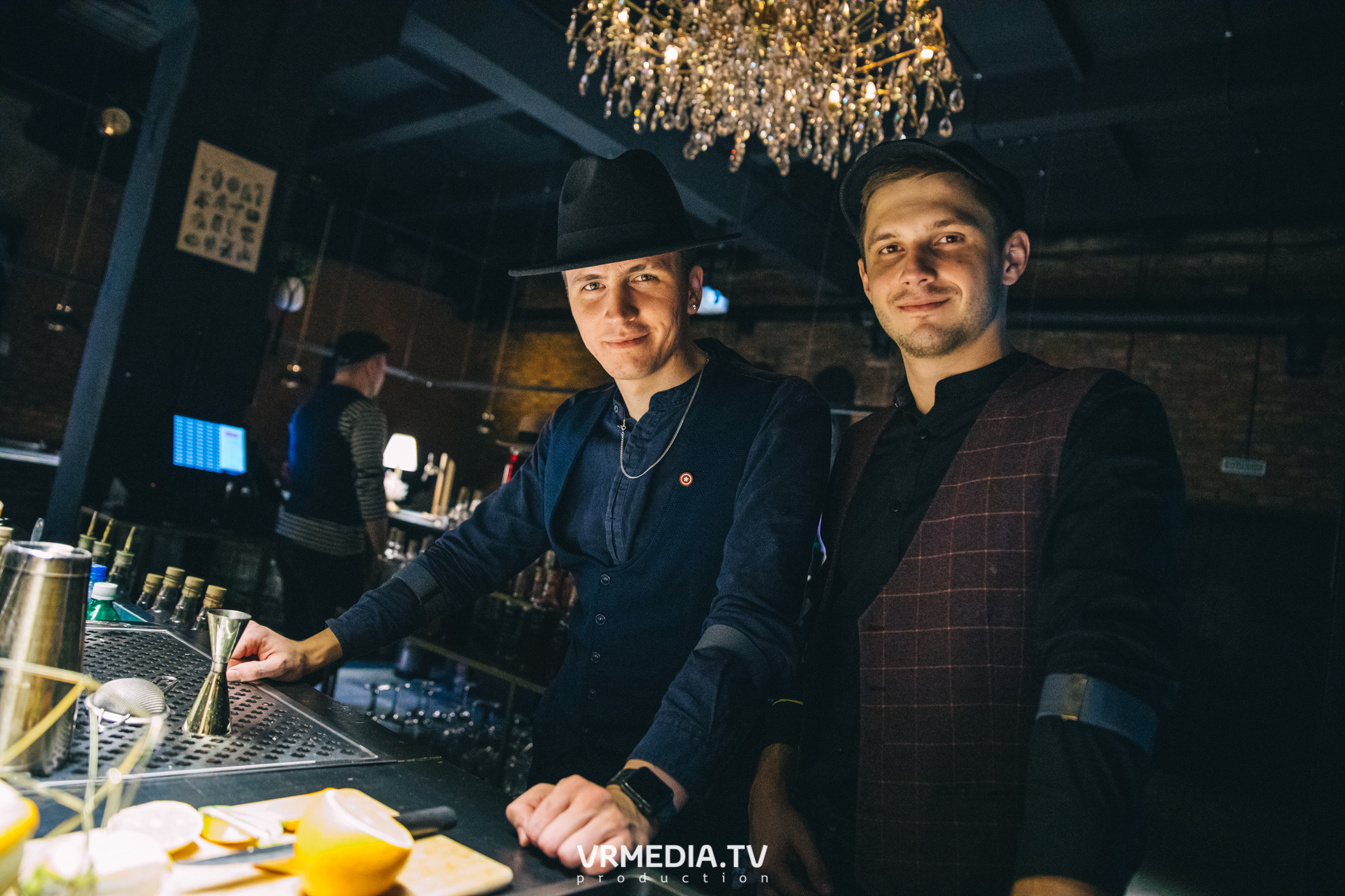 Just Lovers в баре «Толк»