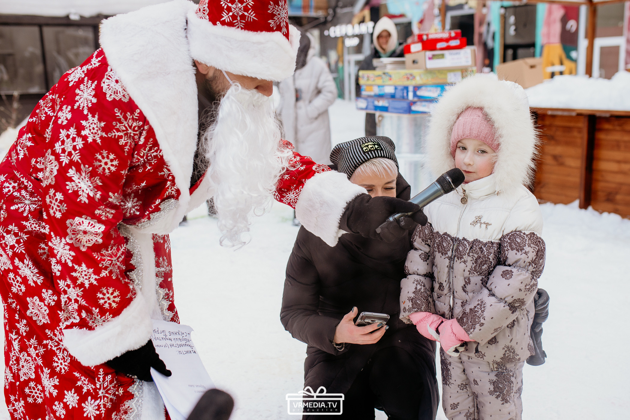 Большая новогодняя «Елка» в культурном пространстве «Редакция»