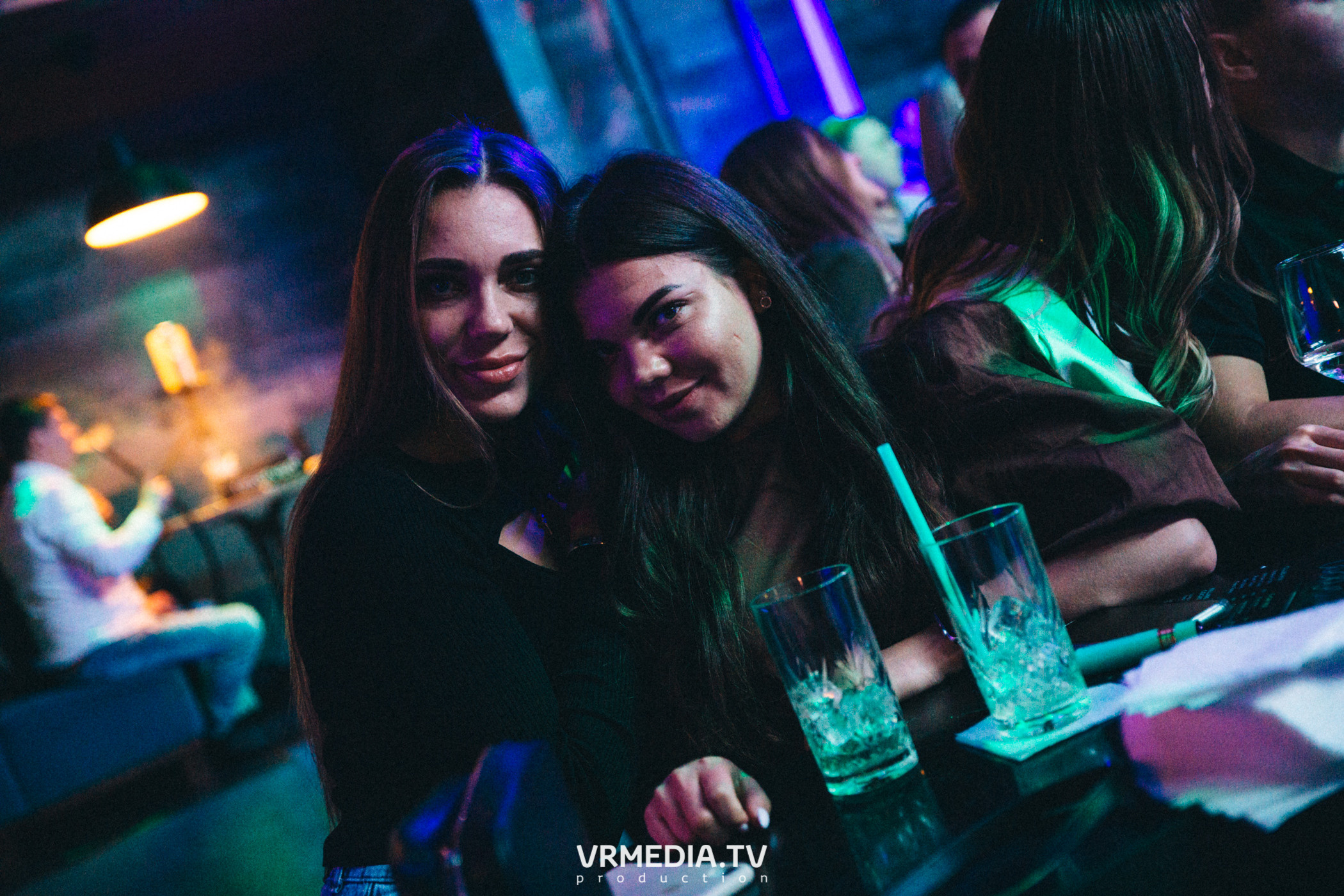 DJ Mikis в НК «Эфир»