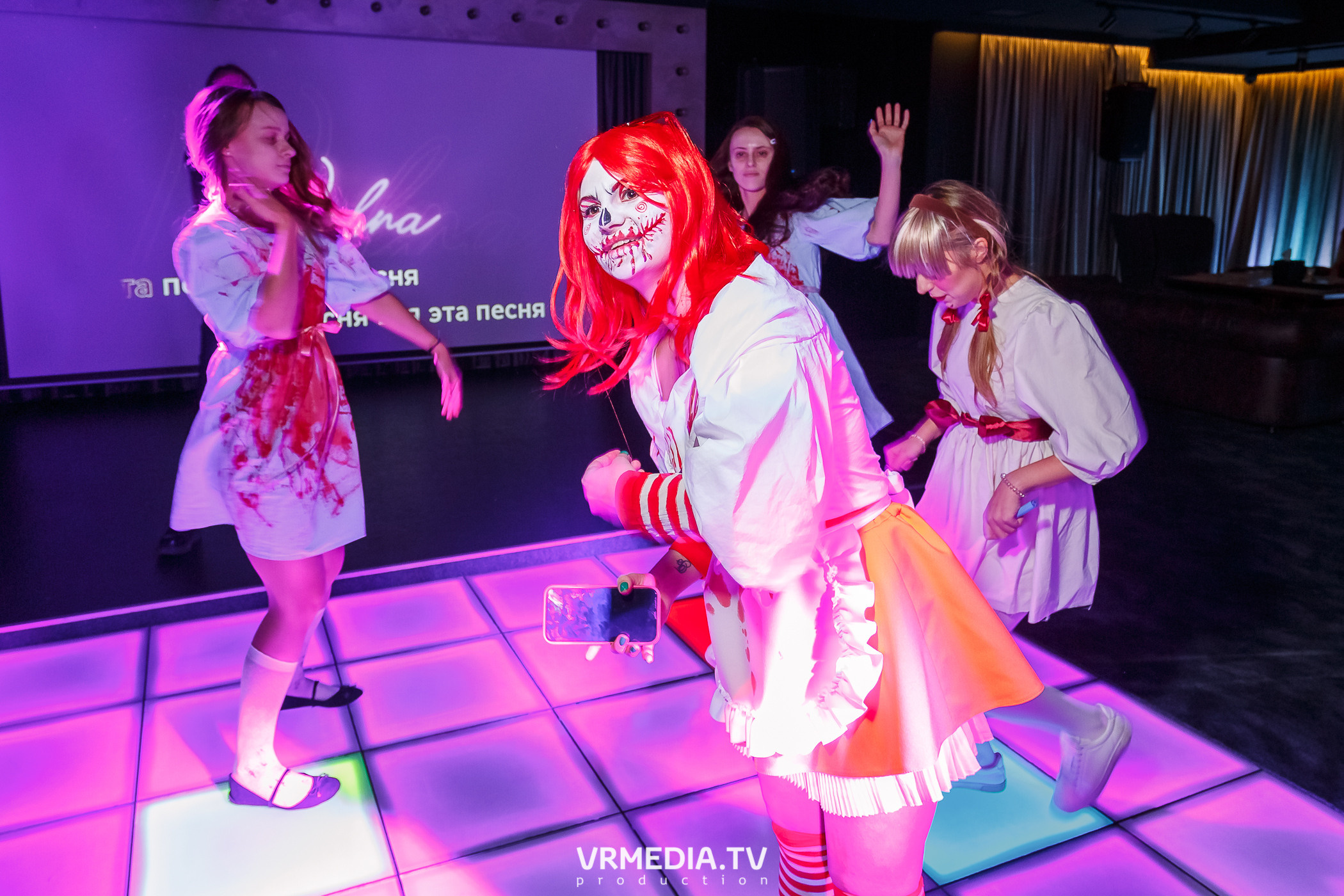 Halloween в караоке-баре «Volna»