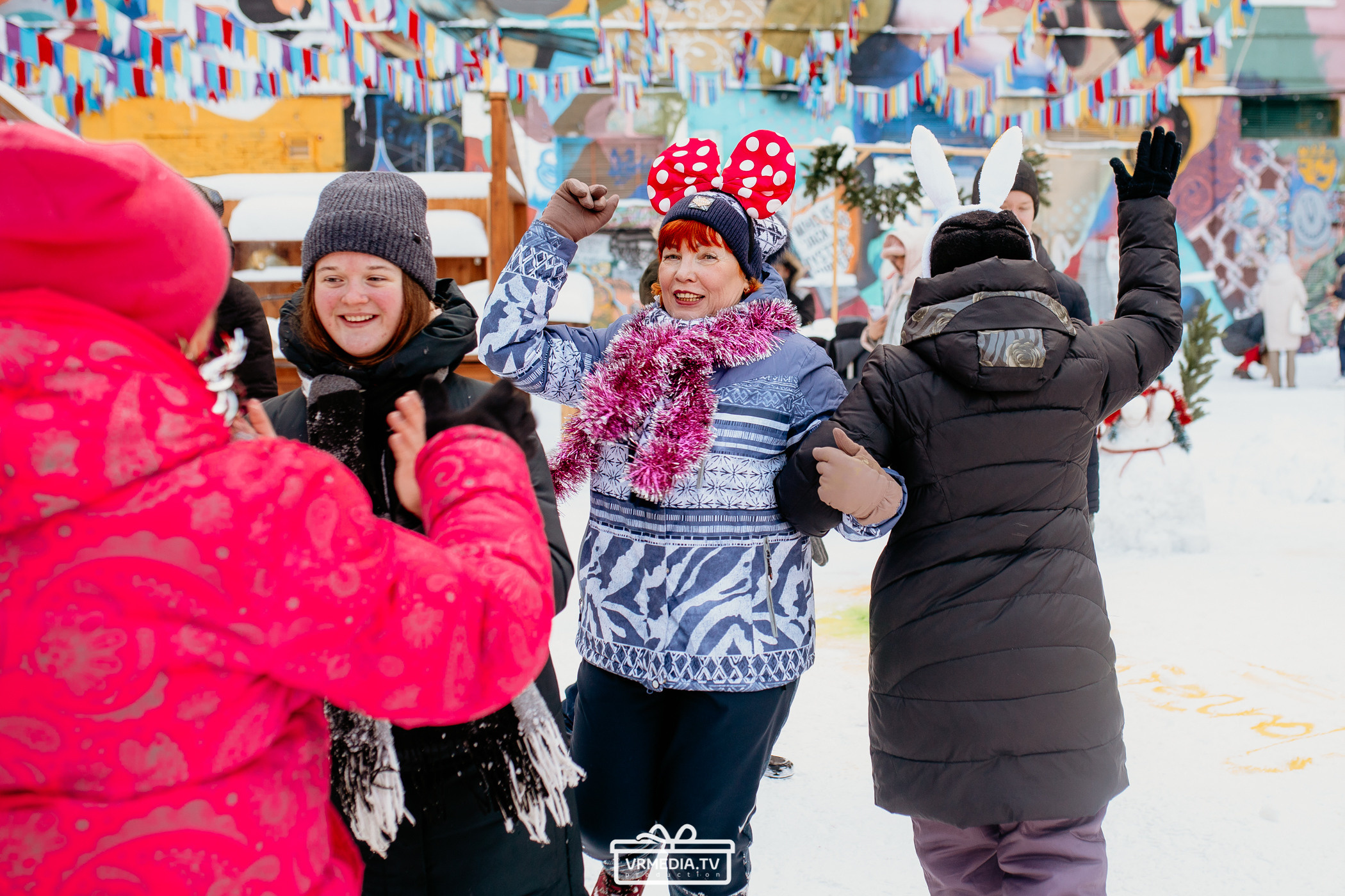 Большая новогодняя «Елка» в культурном пространстве «Редакция»