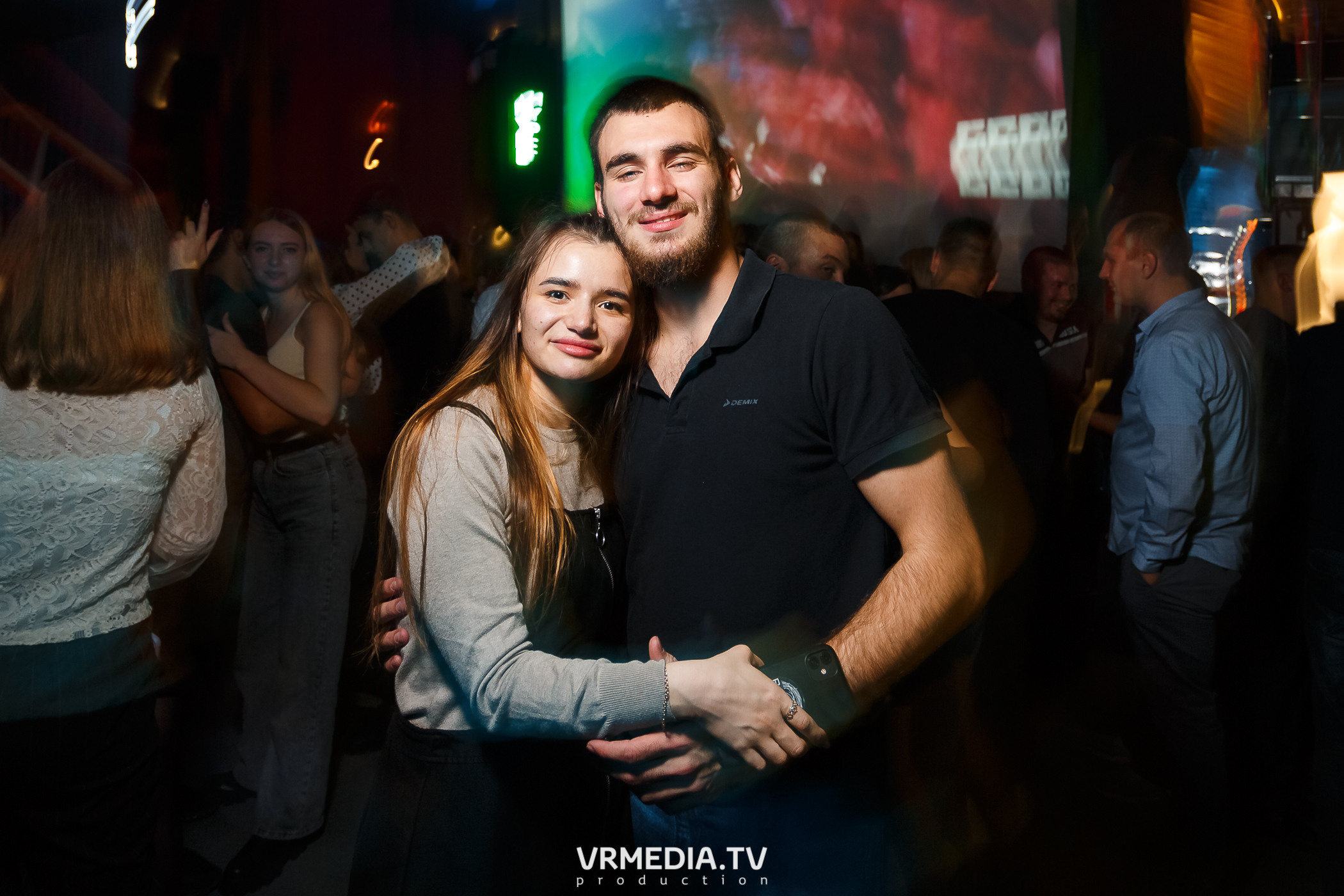 Выходные в баре «DOSKI»